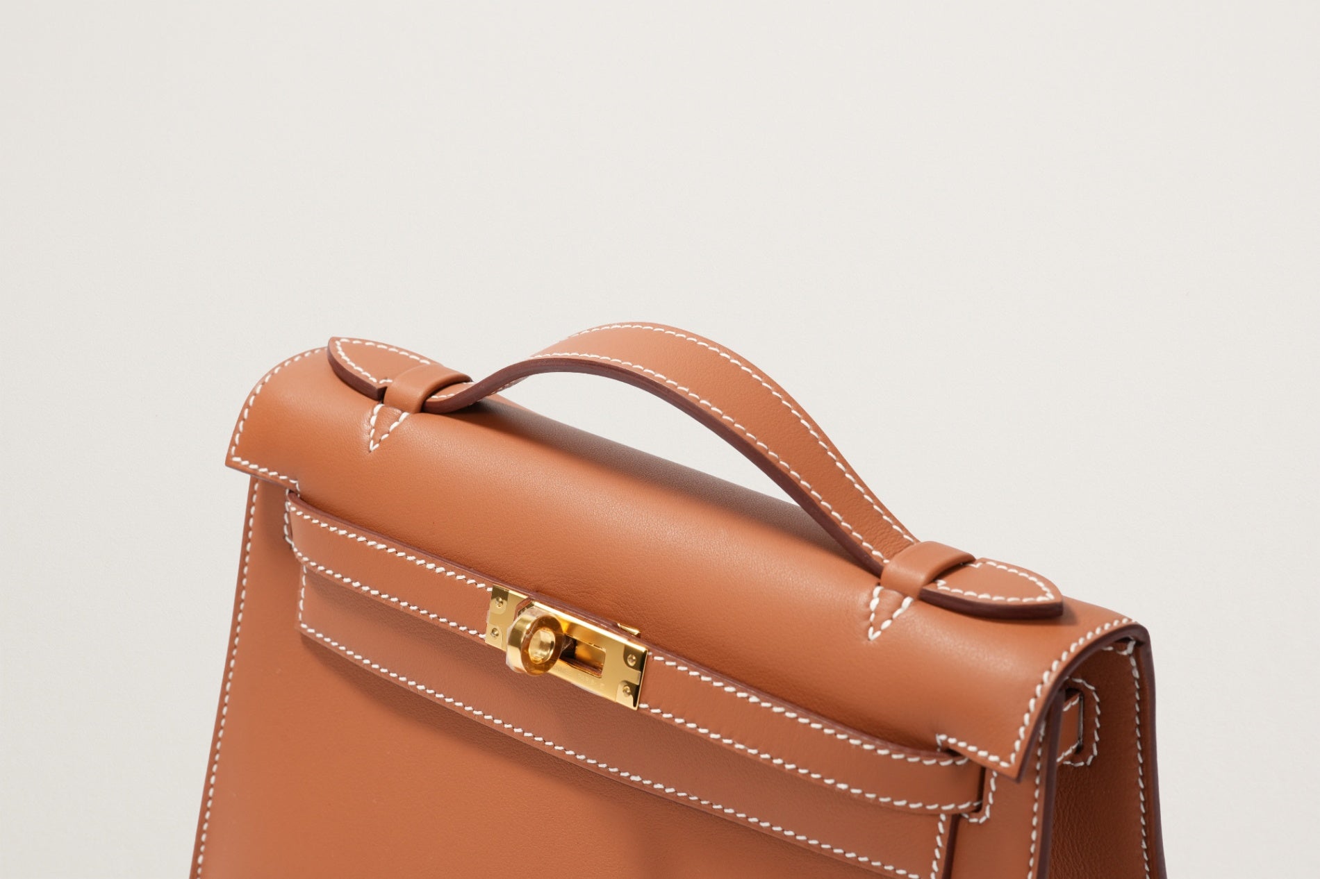 HERMES ポシェットケリー ゴールド