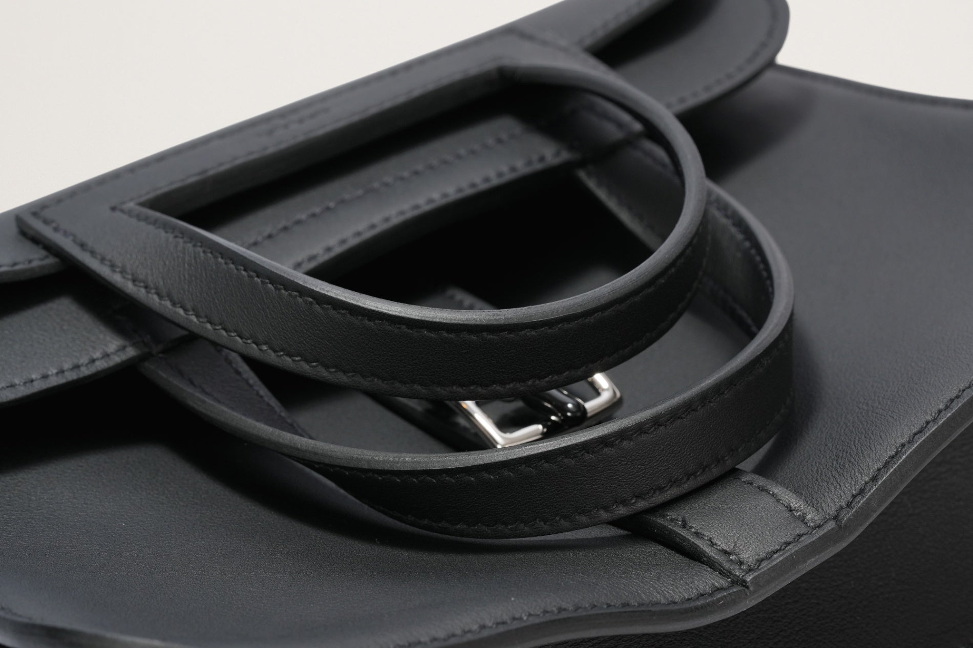 HERMES アルザンミニ 黒