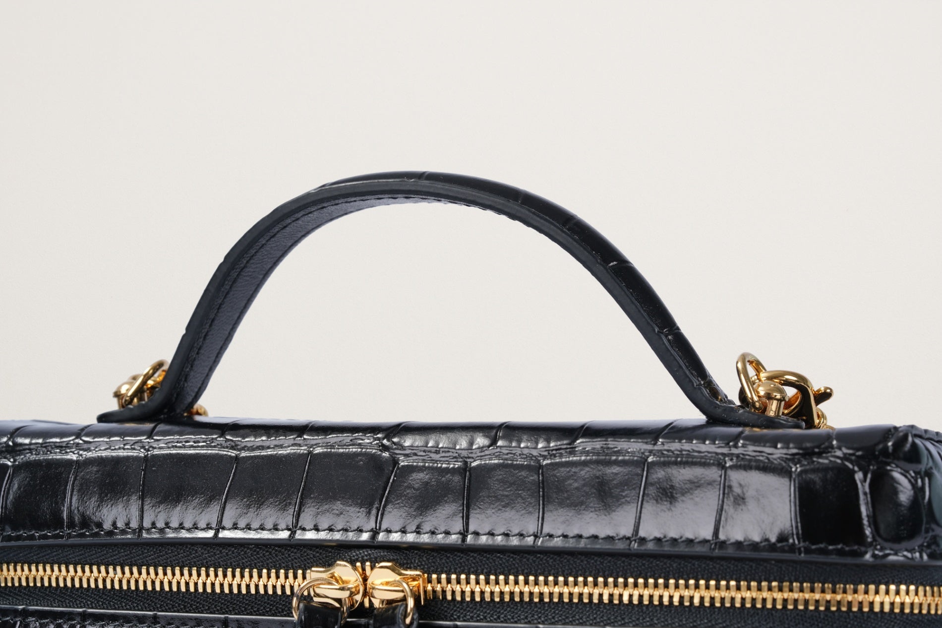 CHANEL シャネル　ヴァニティケース