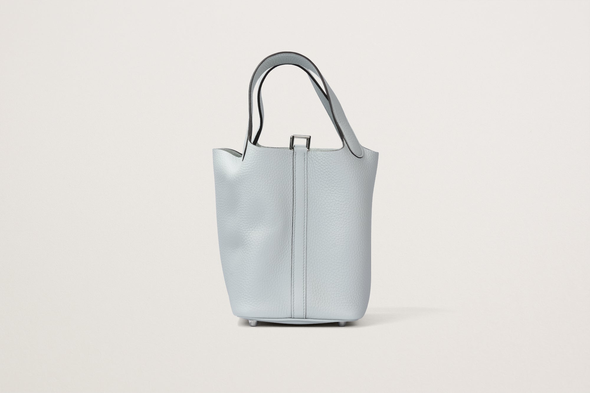HERMES ピコタンロック18 ブルーペール