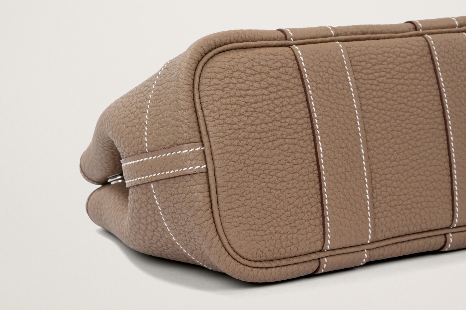 HERMES ネオ・ガーデン23 エトゥープ