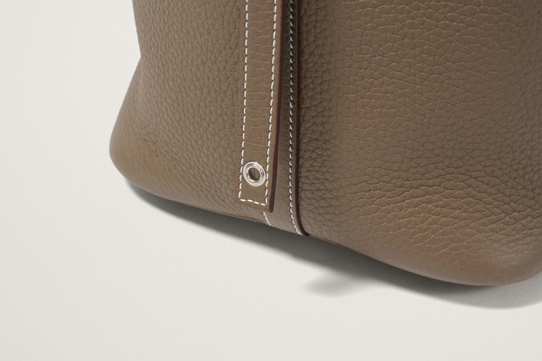 HERMES ピコタンロック22 エトゥープ