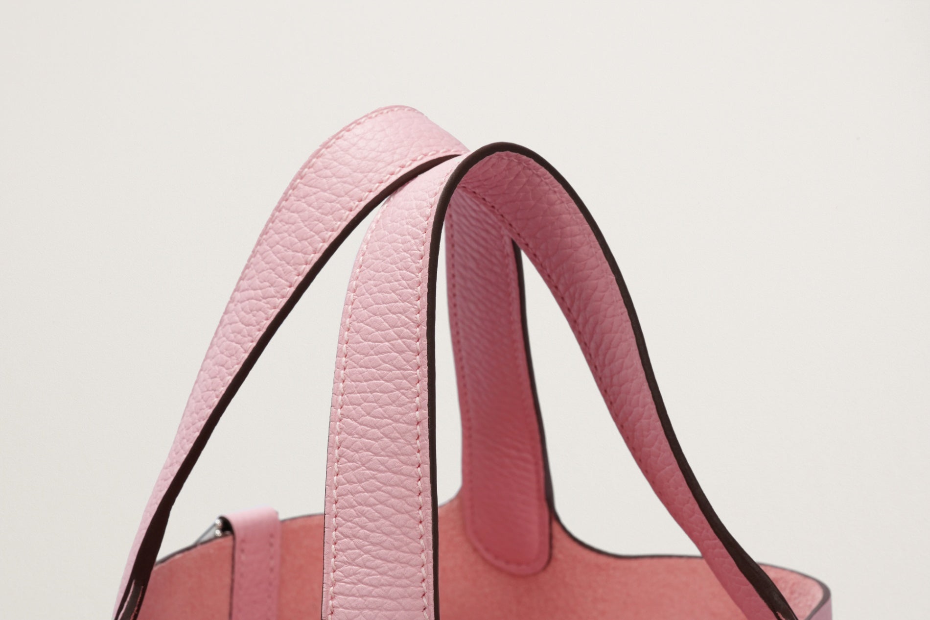 HERMES ピコタンロック18 ローズサクラ