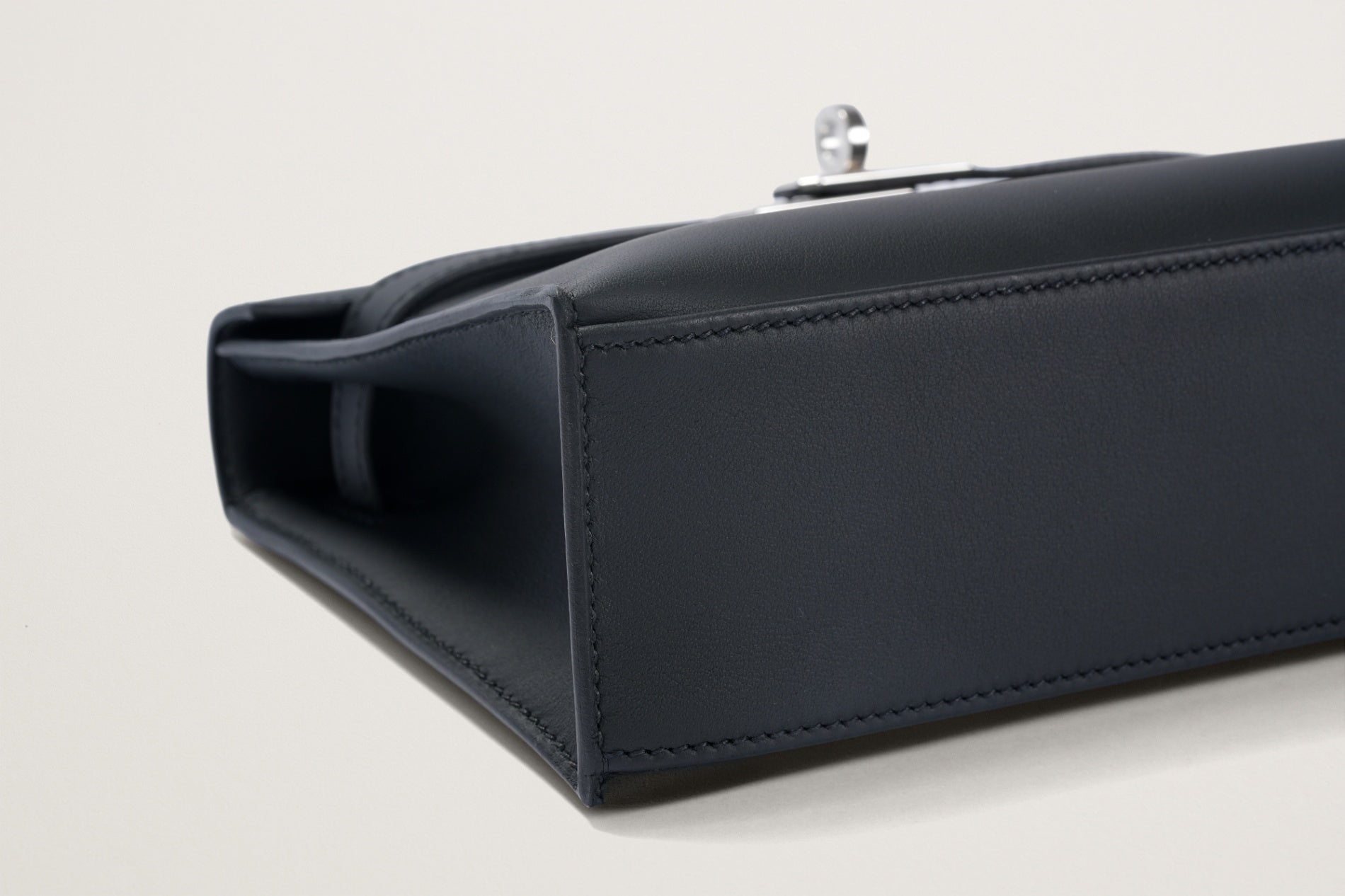 HERMES ポシェットケリー 黒