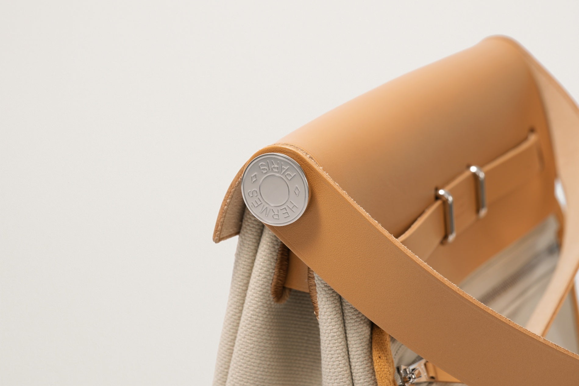 HERMES エールバッグミニ ナチュラルサブレ/ベトン