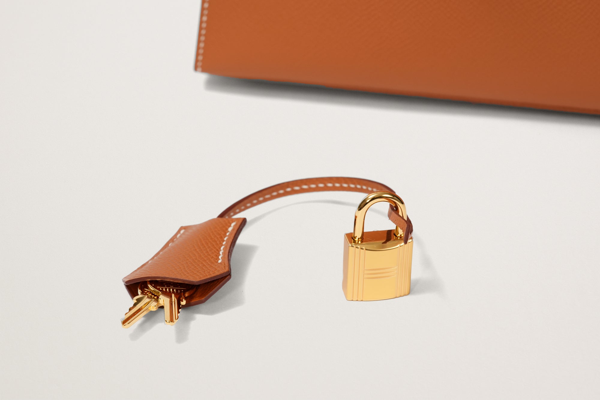 HERMES ケリー25 ゴールド