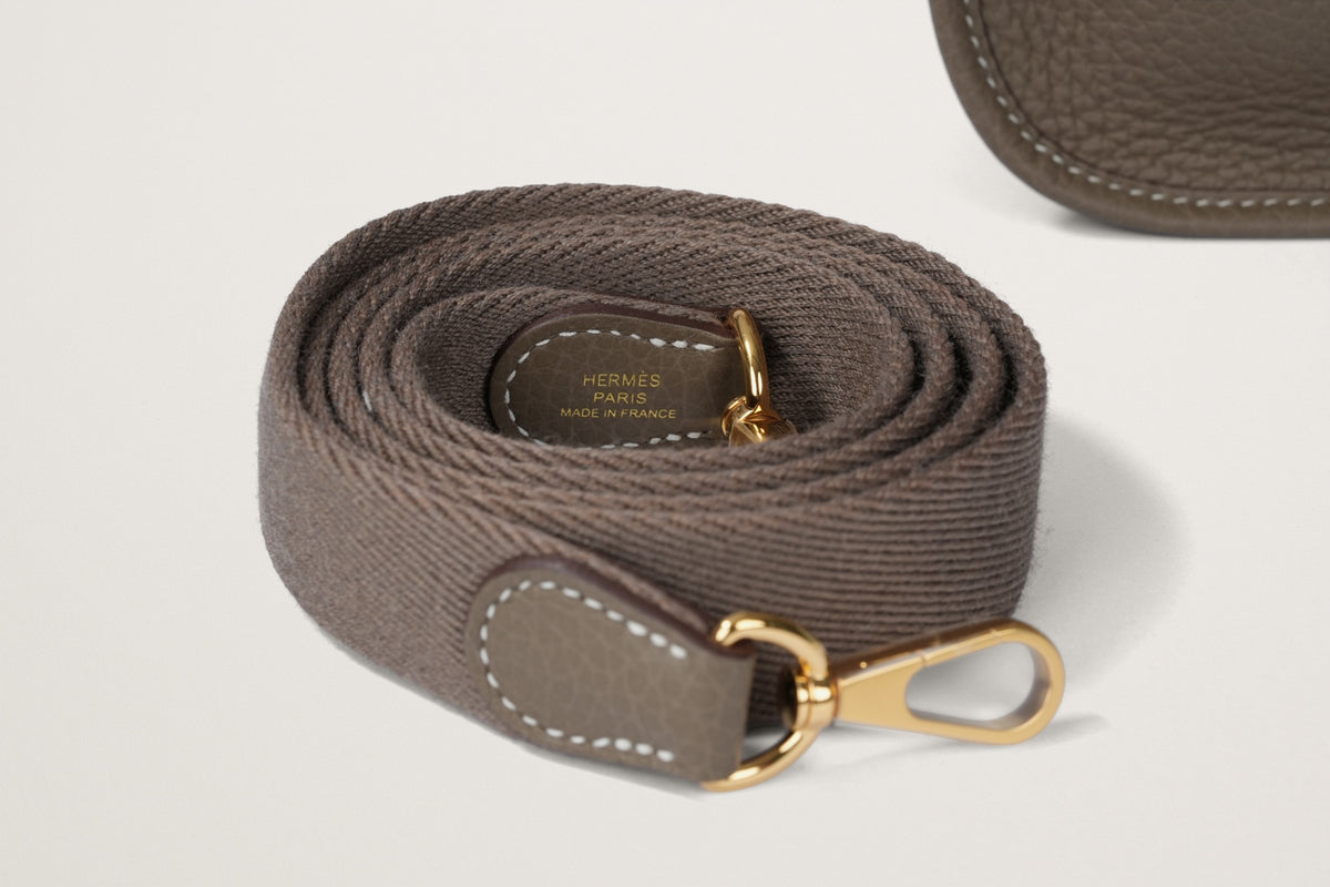 HERMES エヴリン16 エトゥープ