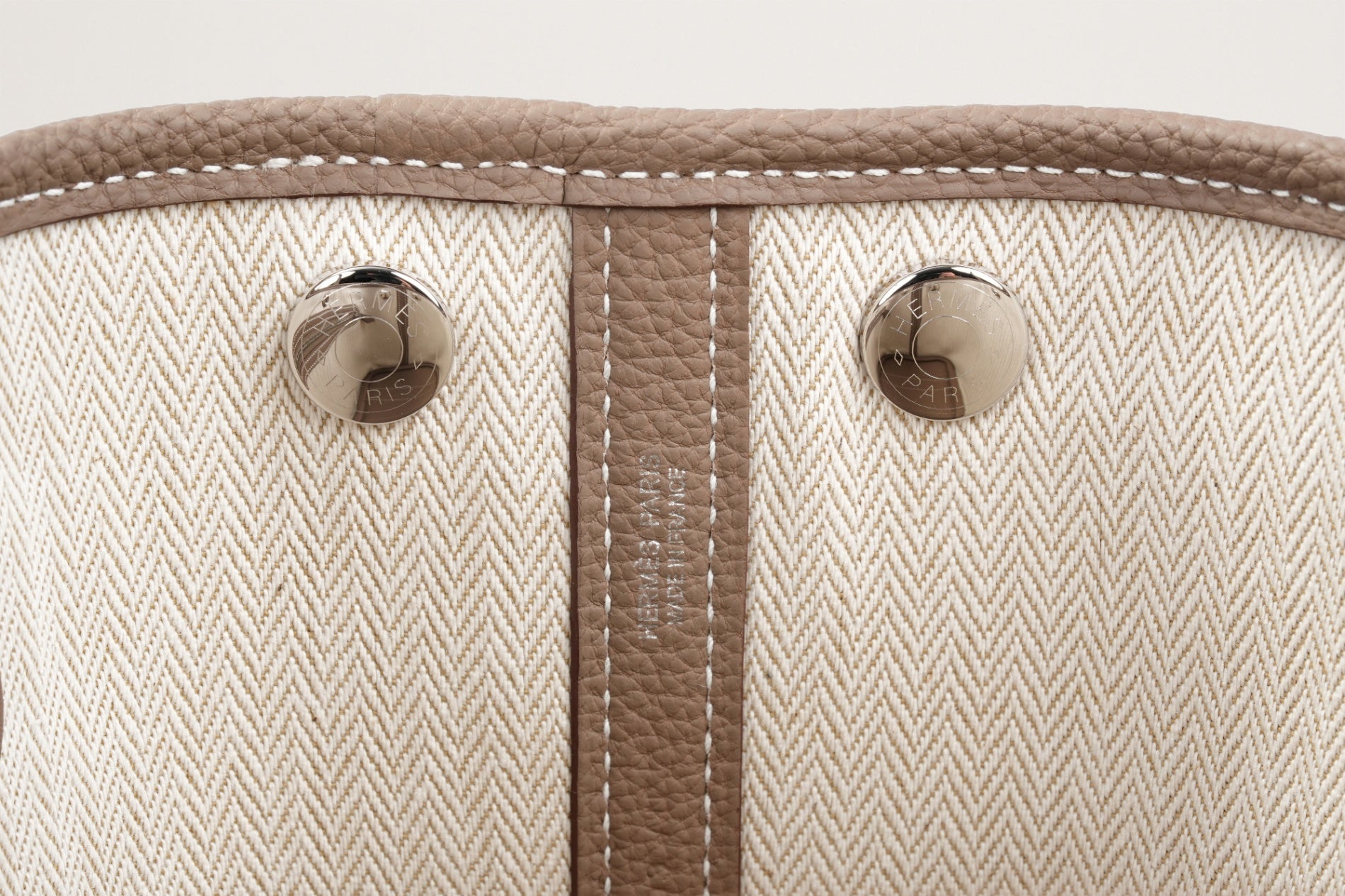 HERMES ネオ・ガーデン23 エトゥープ