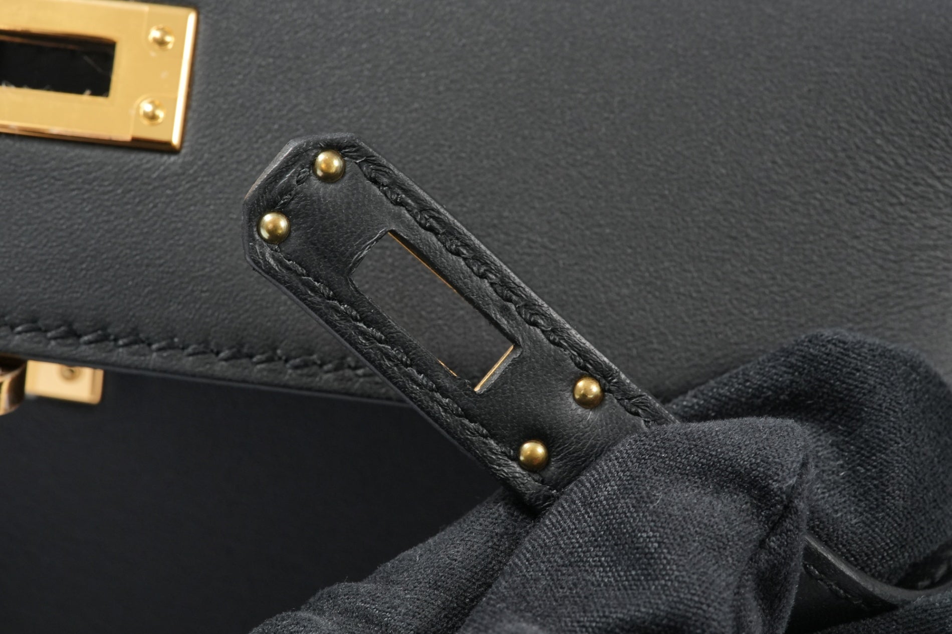 HERMES ポシェットケリー 黒