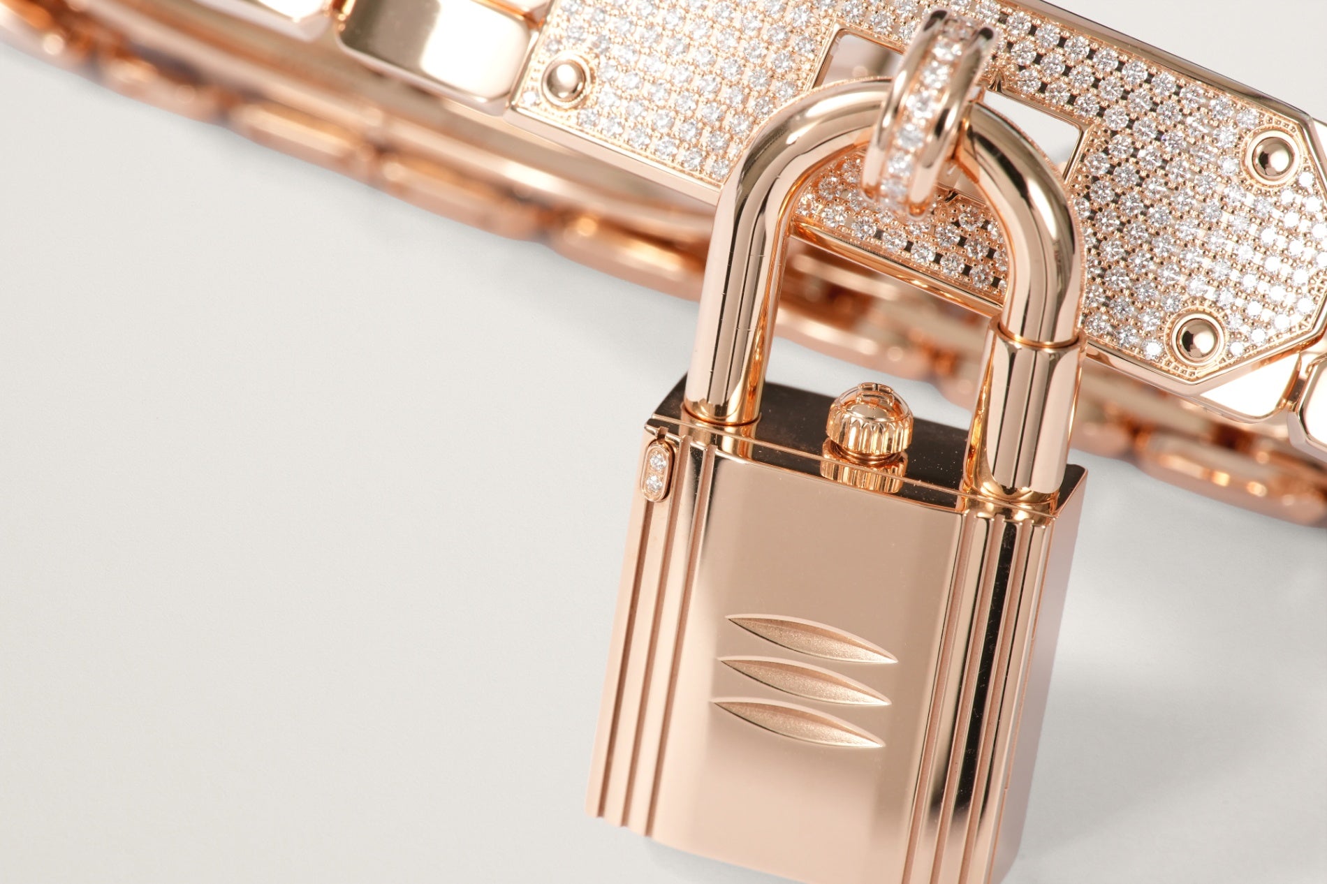 HERMES ウォッチ 《ケリー》 ミニ 16 mm – GINZA SATAKE