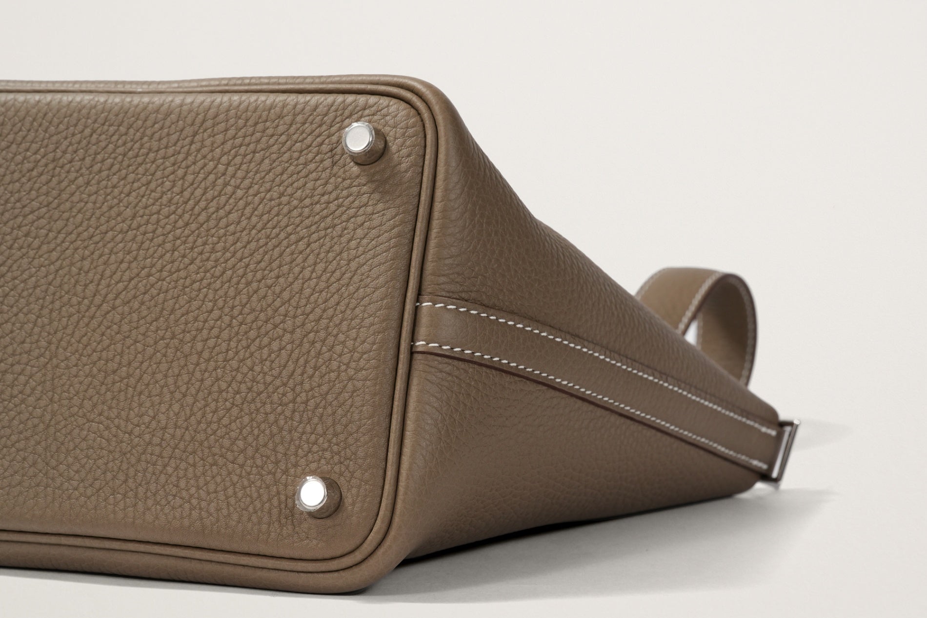 HERMES ピコタンロック18 エトゥープ