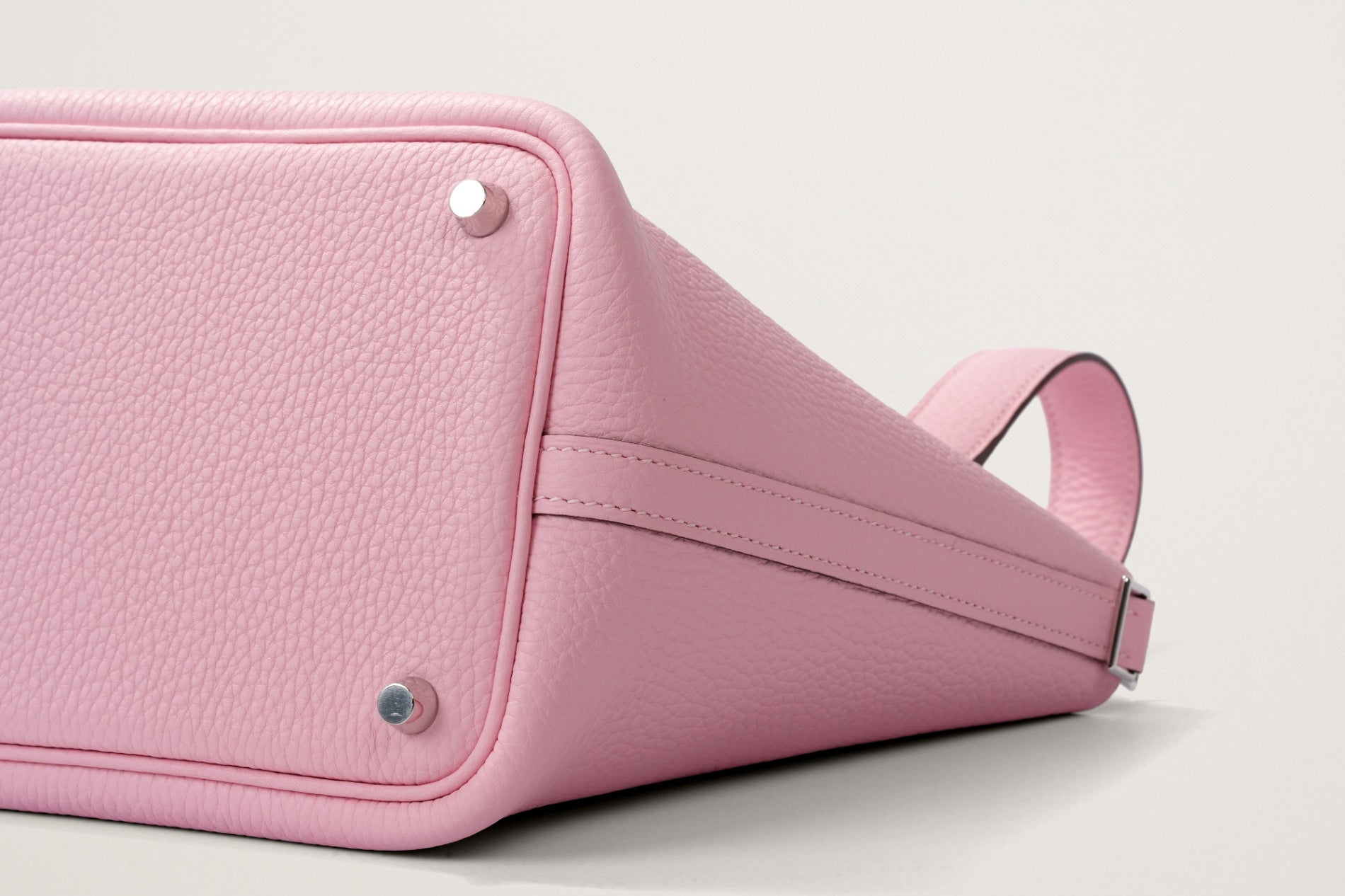HERMES ピコタンロック18 ローズサクラ