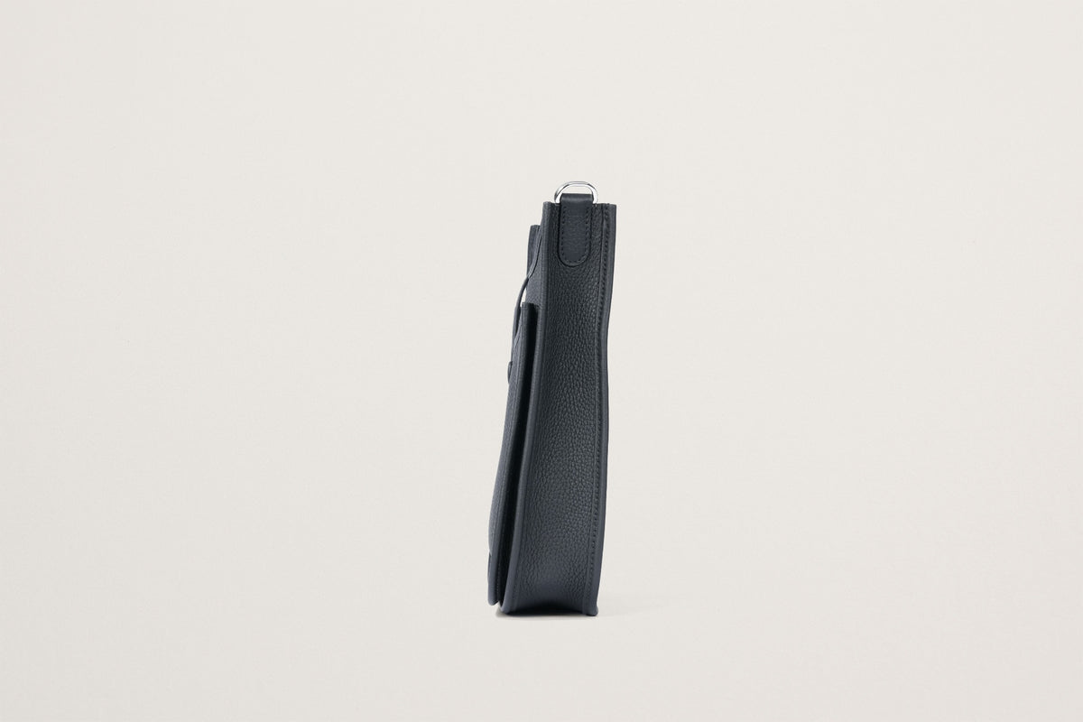 HERMES エヴリン23 黒