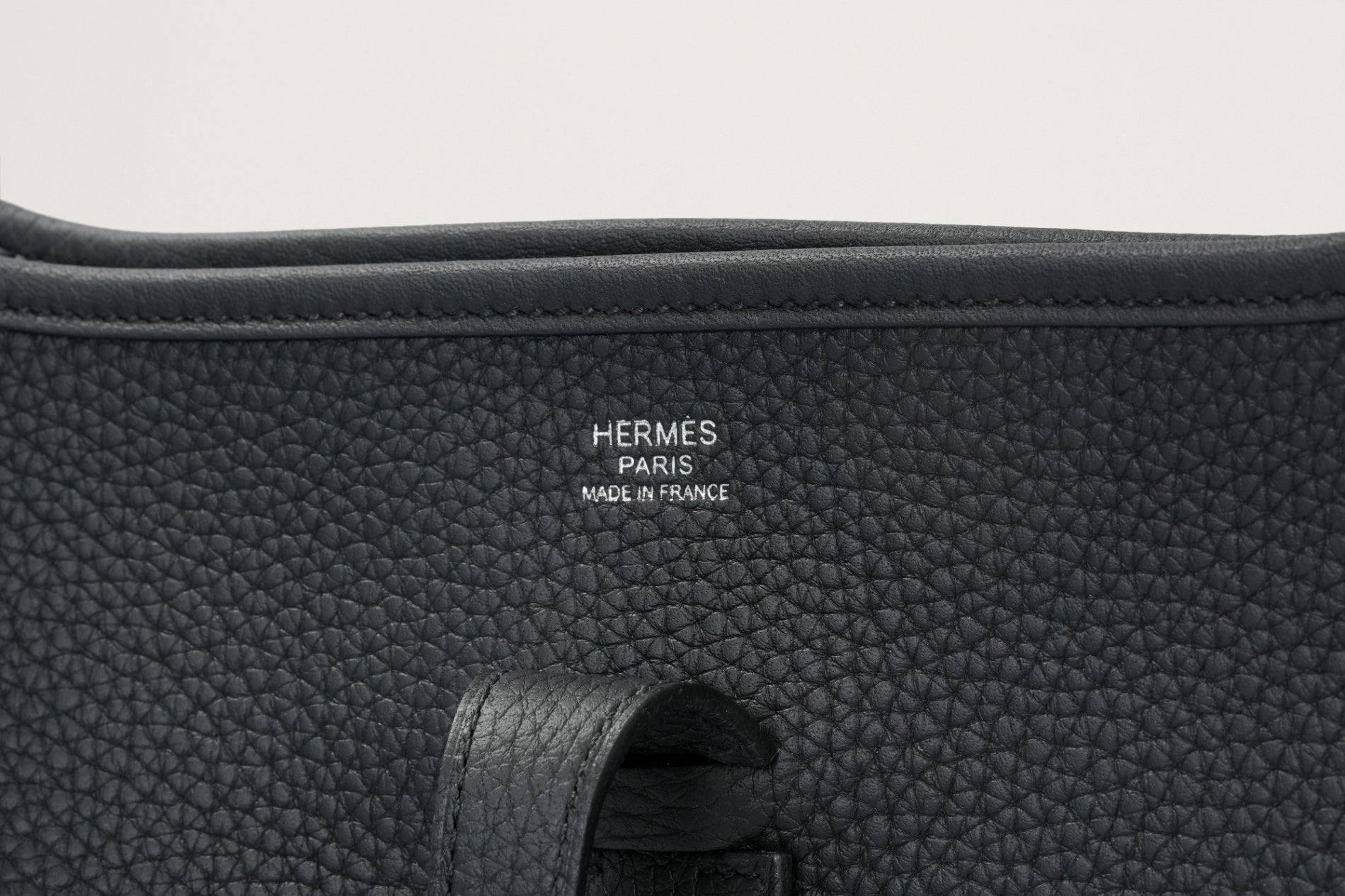 HERMES エヴリン29 黒