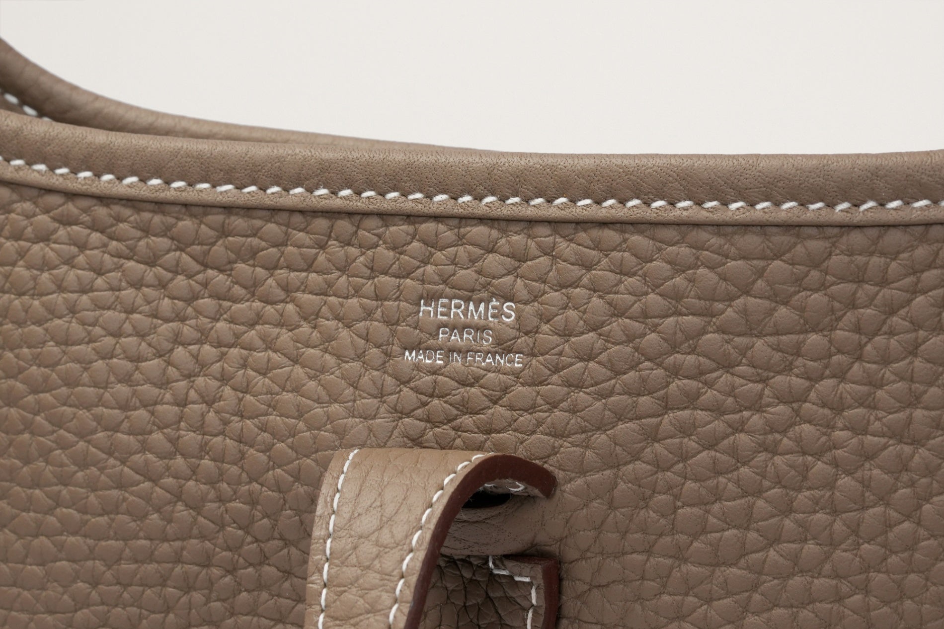 HERMES エブリン23 エトゥープ