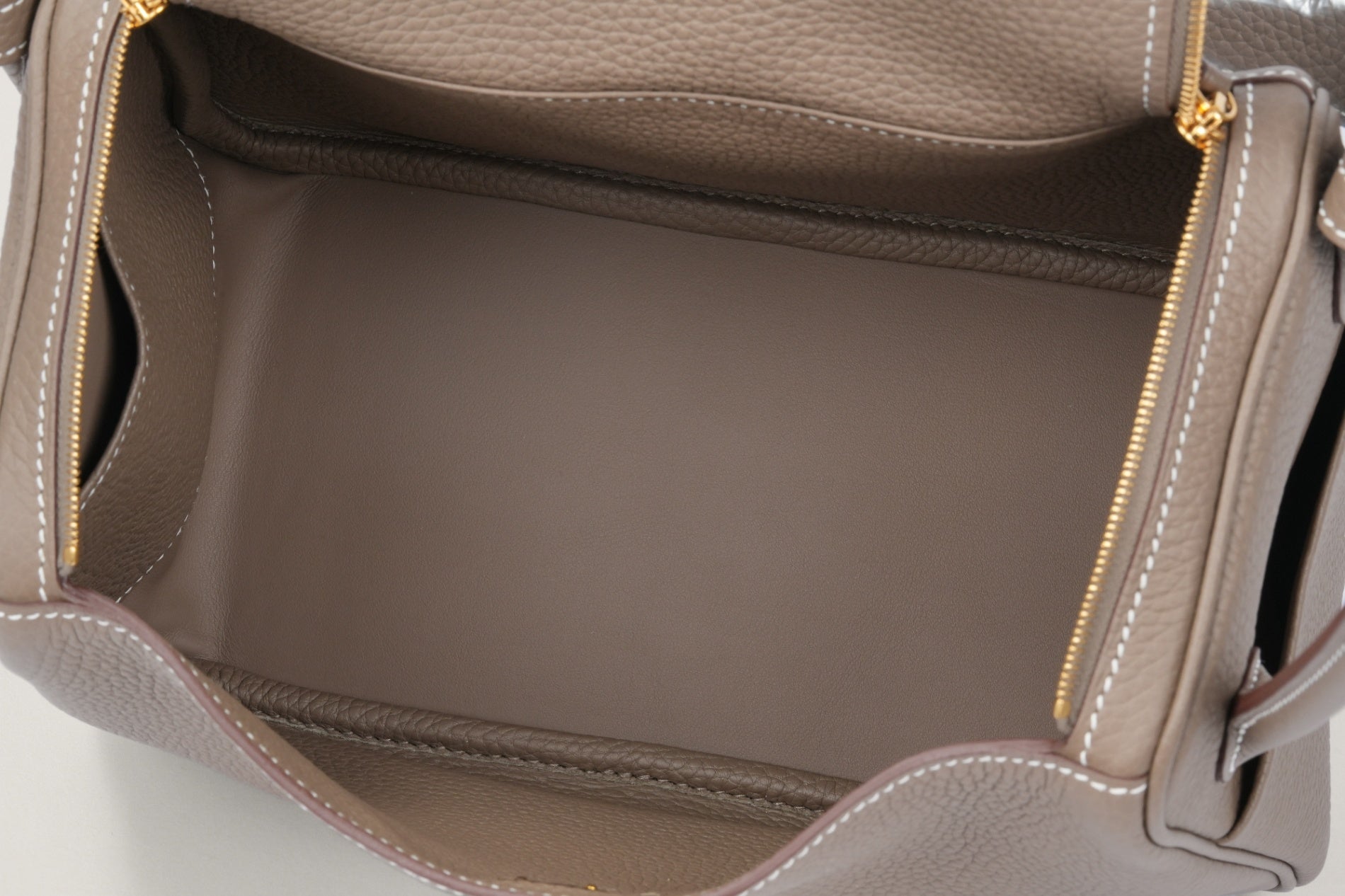 HERMES リンディ26 エトゥープ