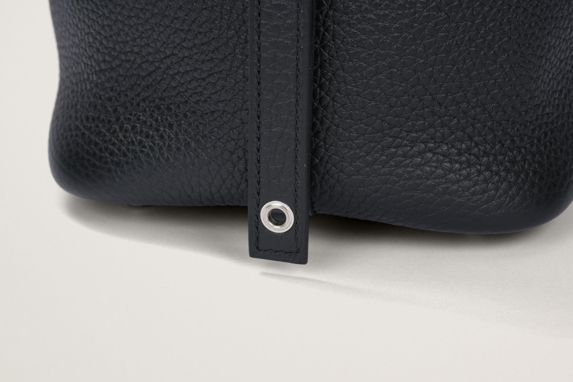 HERMES ピコタンロック18 黒 – GINZA SATAKE