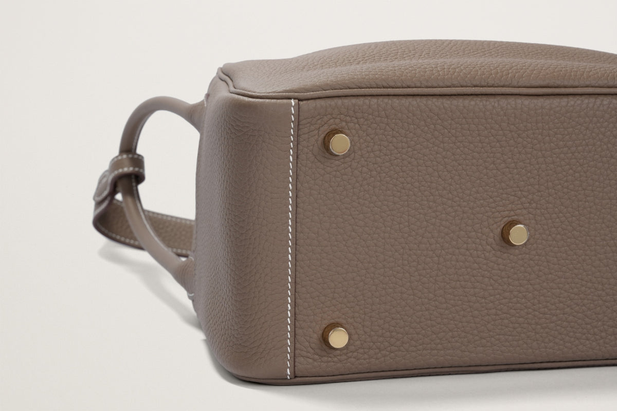 HERMES リンディ26 エトゥープ