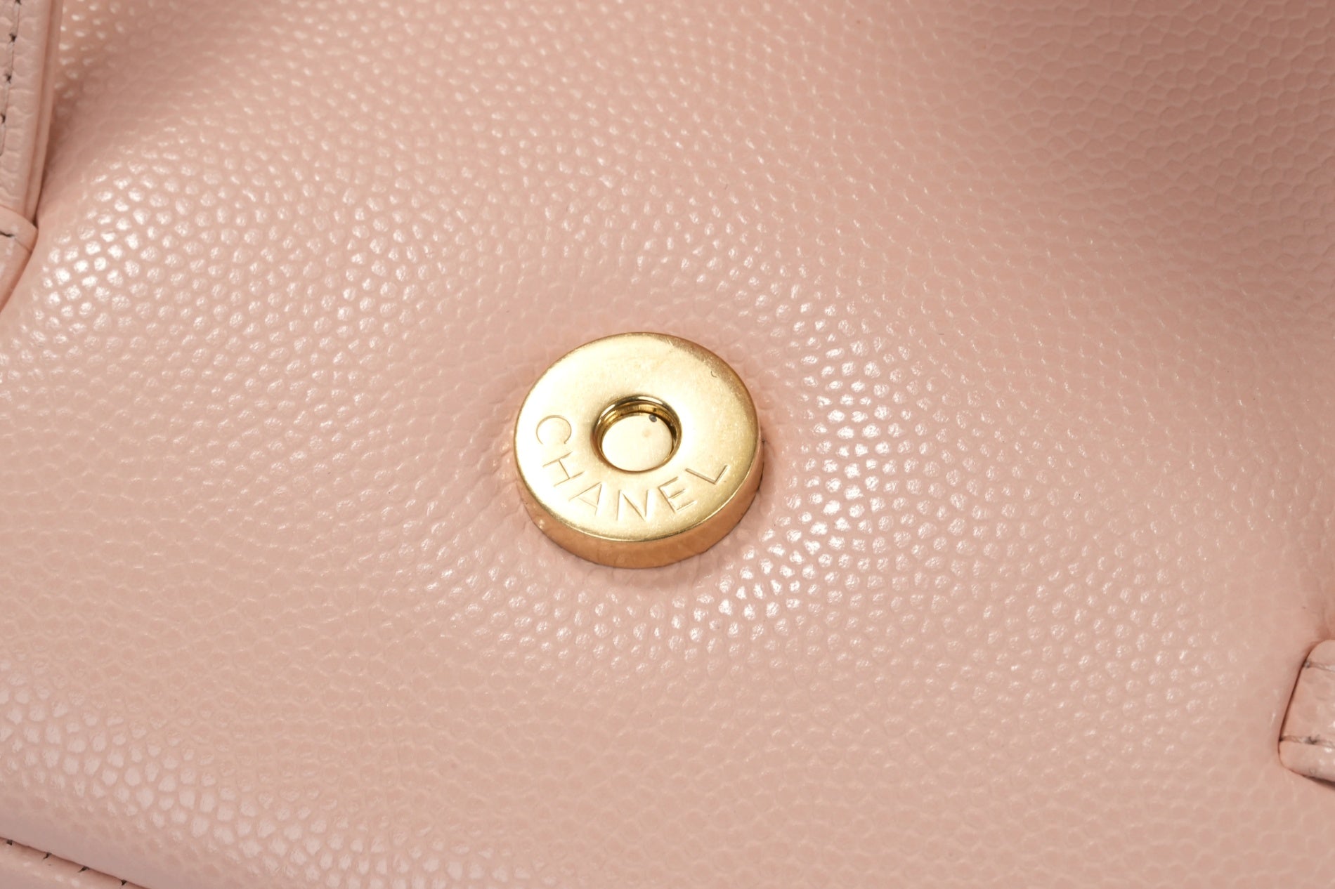 CHANEL ストラップ クラッチ バッグ – GINZA SATAKE