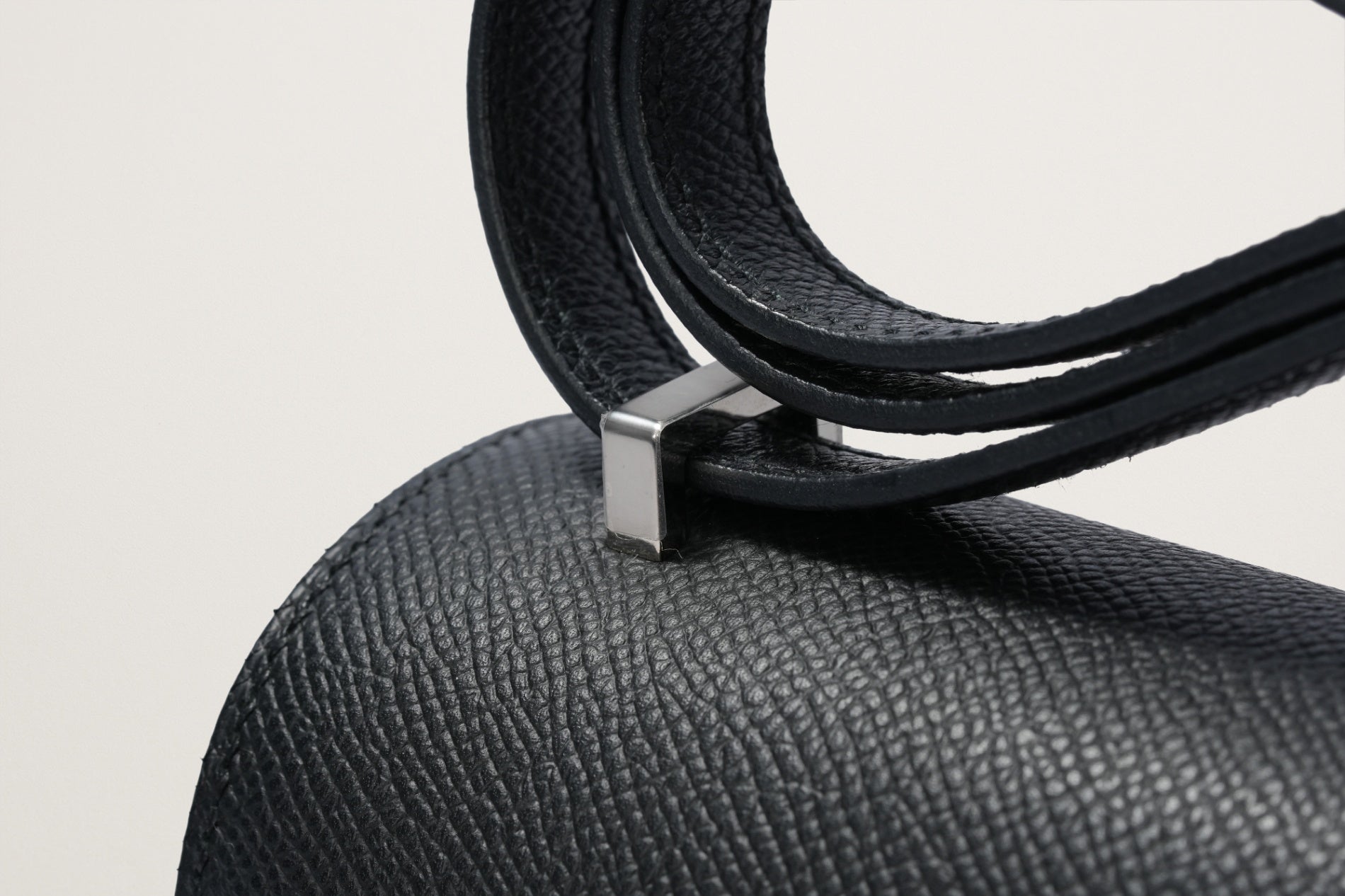 HERMES コンスタンスミニ 黒