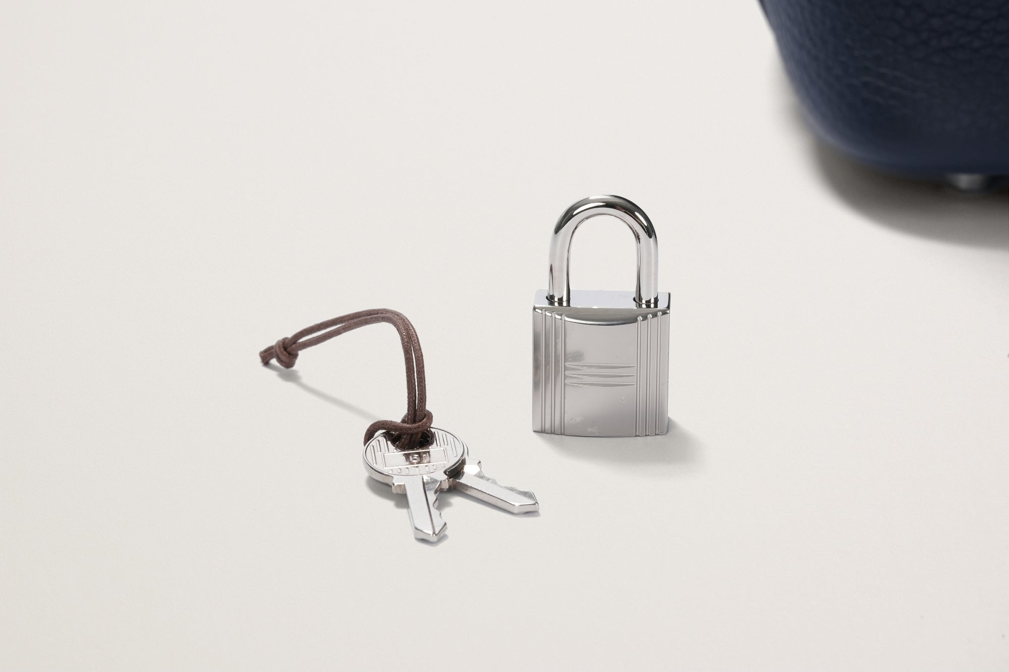 HERMES ピコタンロック18 ブルーニュイ