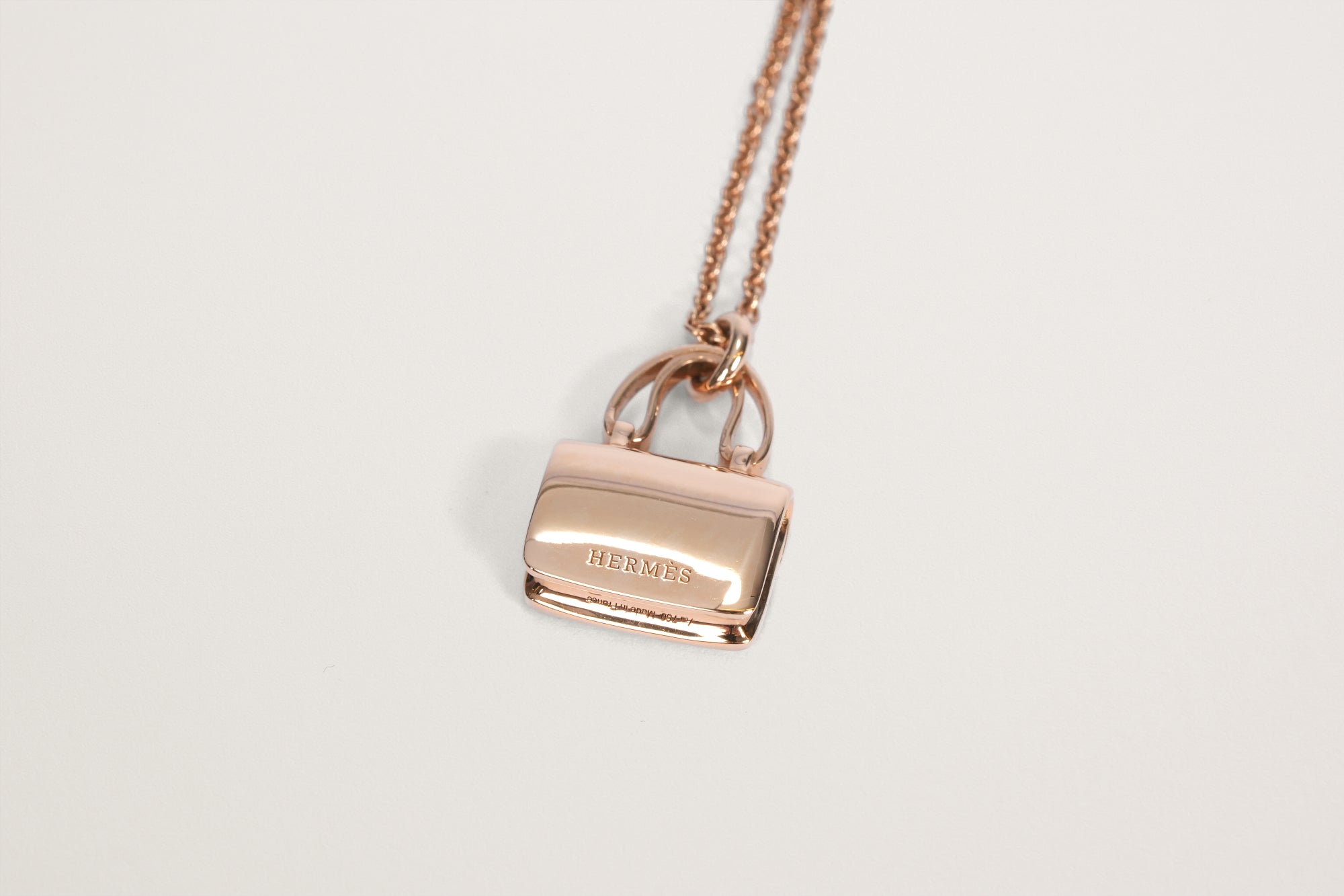 HERMES K18PG アミュレット コンスタンス ダイヤモンドネックレス