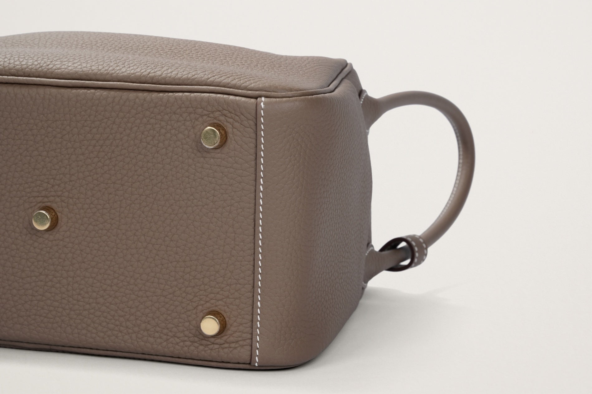 HERMES リンディ26 エトゥープ