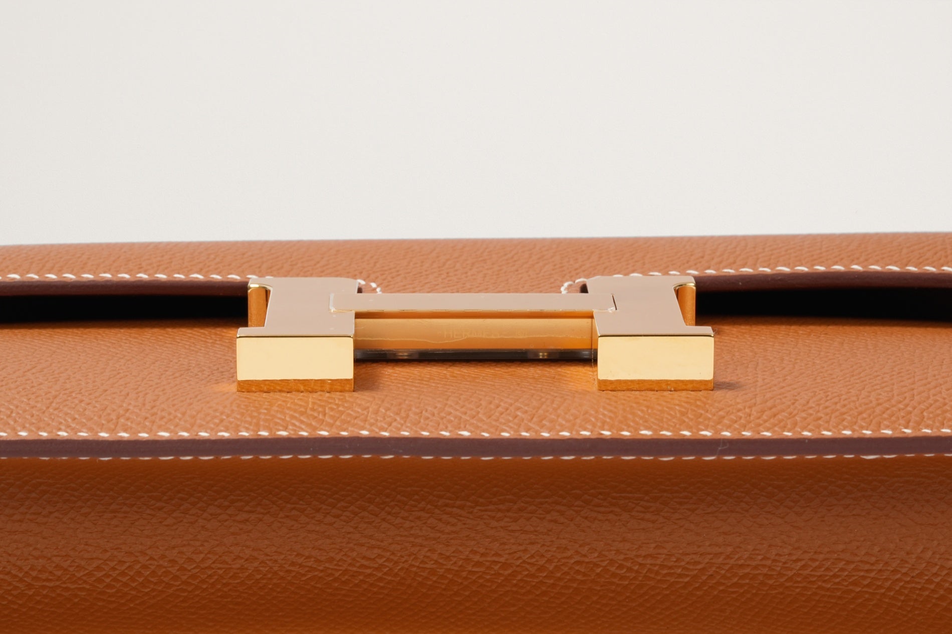 HERMES コンスタンスエラン ゴールド