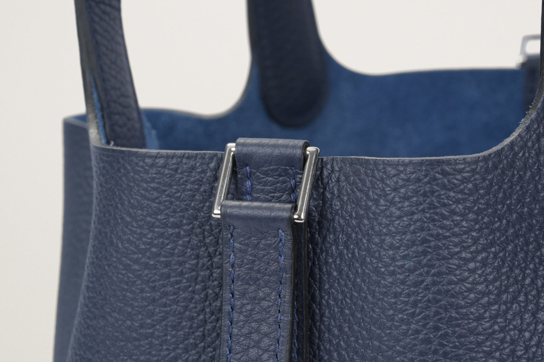 HERMES ピコタンロック18 ブルーニュイ