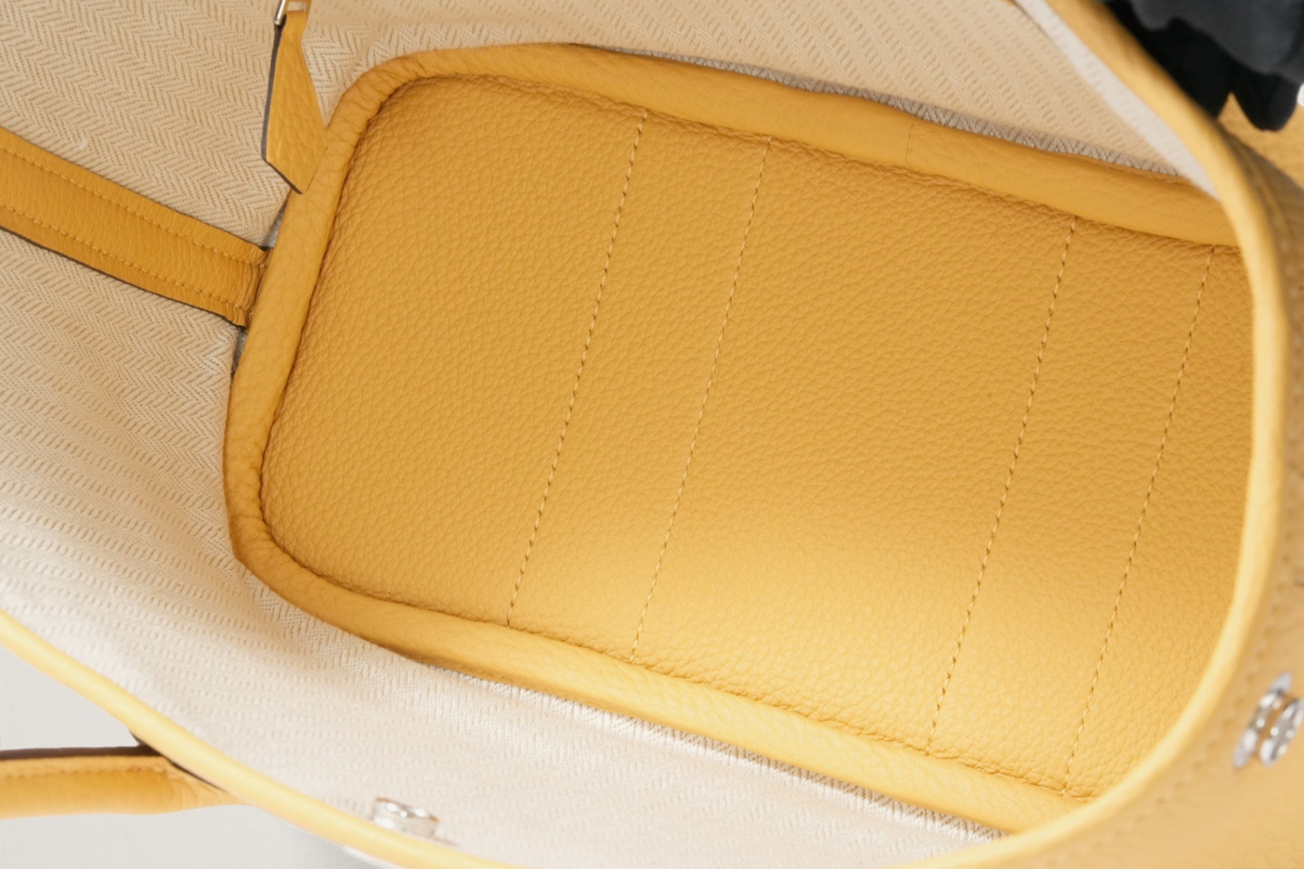 HERMES ネオ・ガーデン23 パイユ