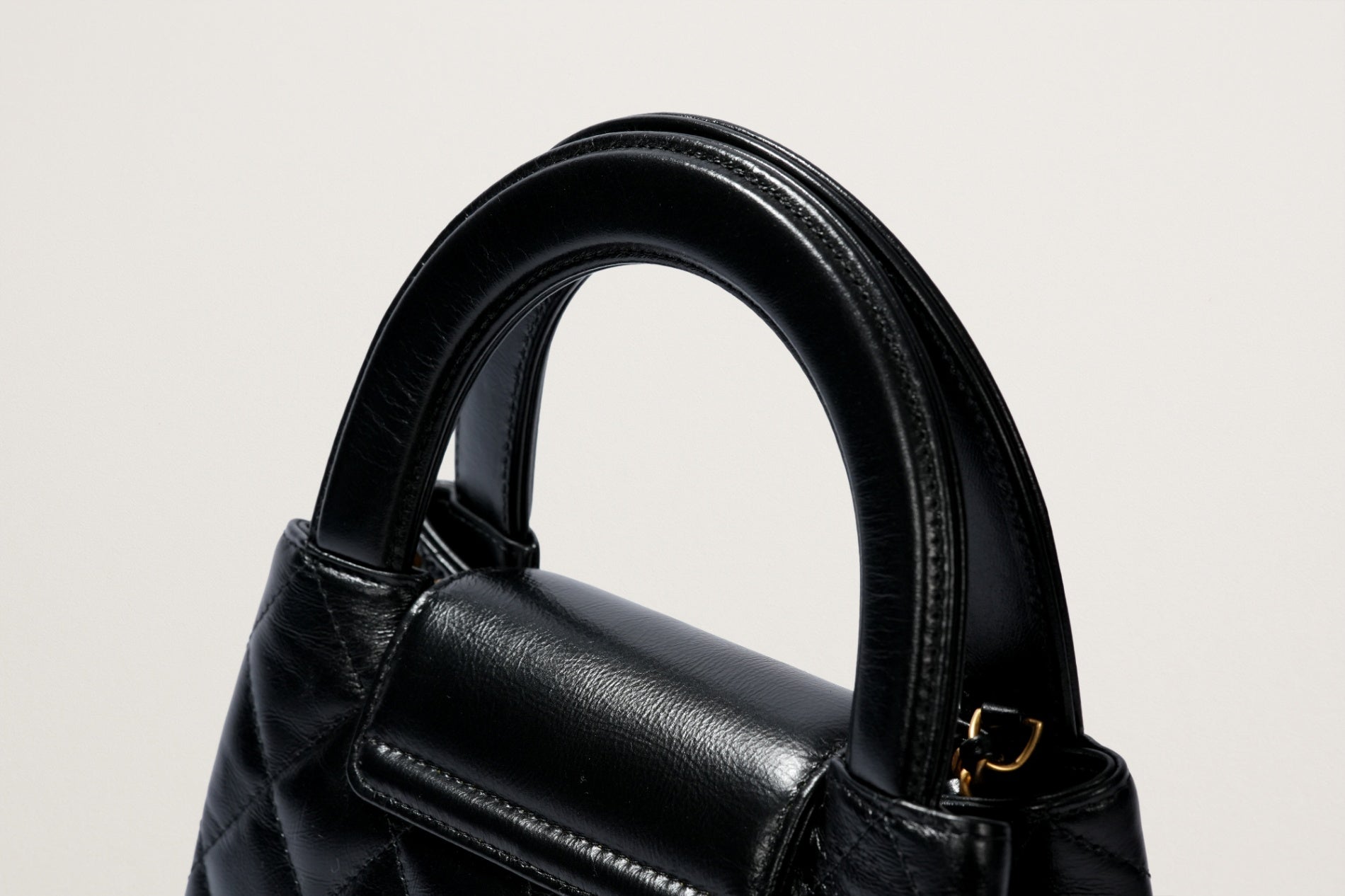 CHANEL マトラッセ ミニ ショッピングバッグ