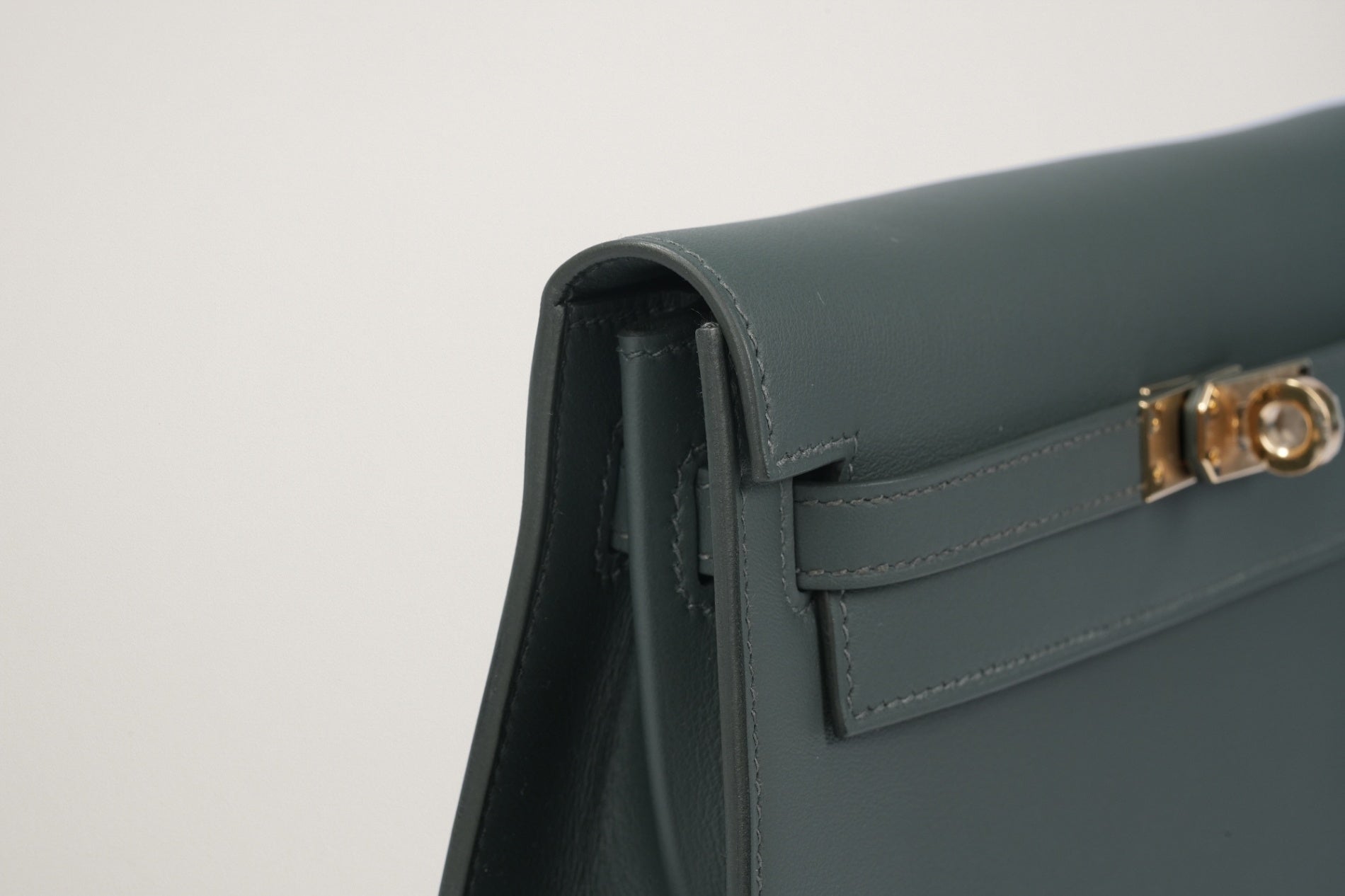 HERMES ケリーダンス2 ヴェールマングローブ