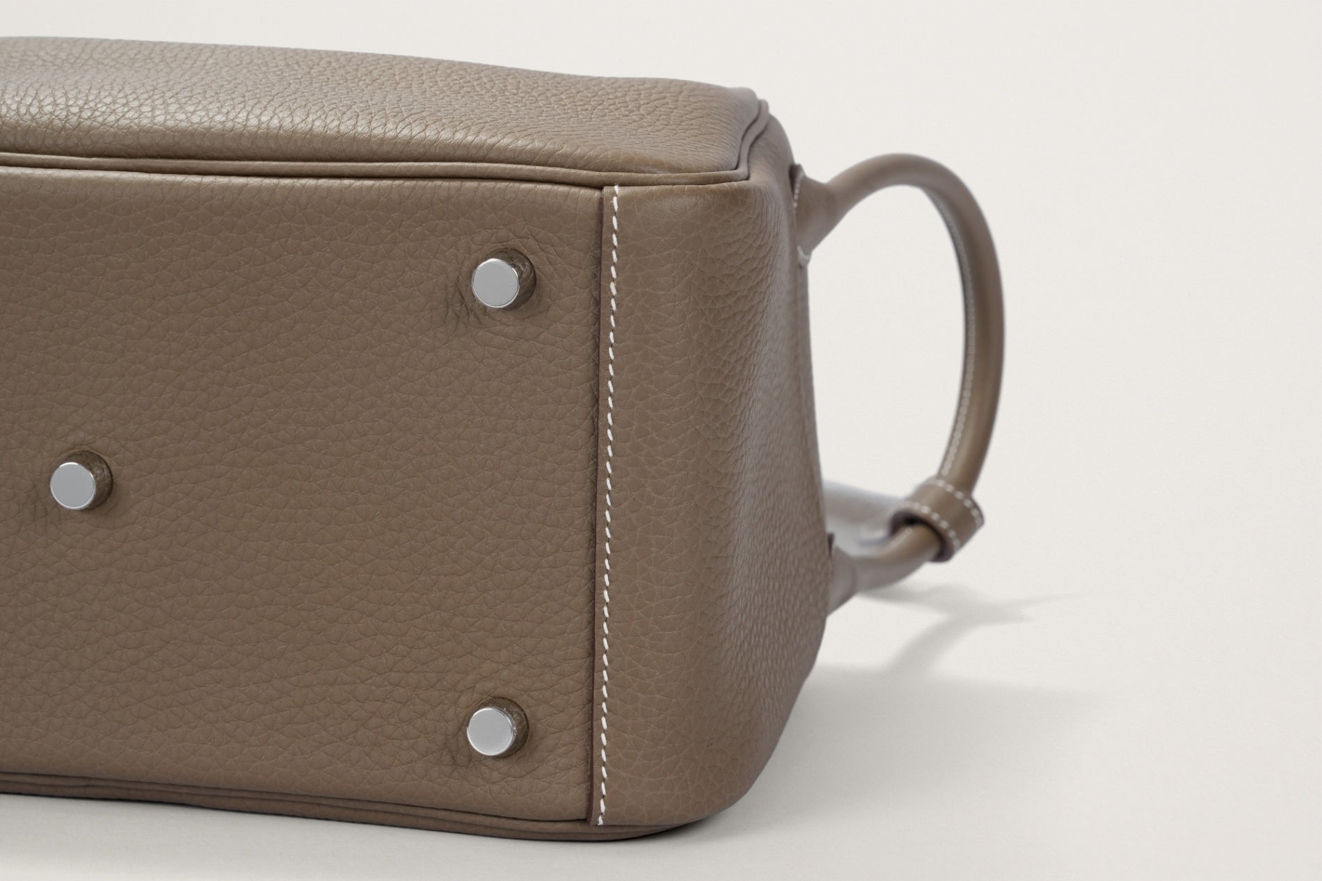 HERMES リンディ26 エトゥープ