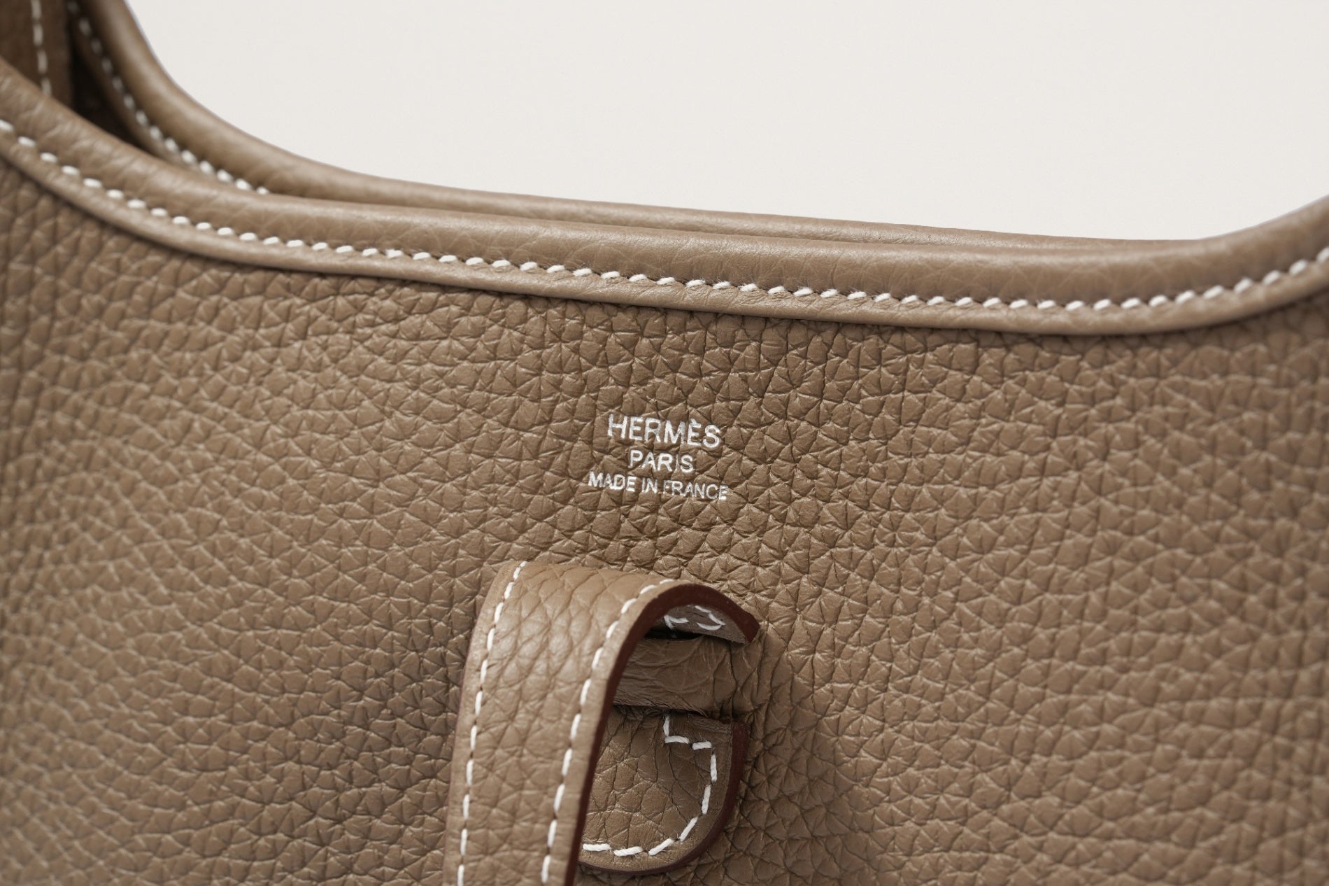 HERMES エヴリン23 エトゥープ