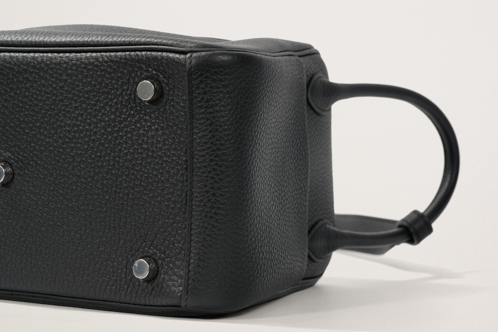 HERMES リンディ26 黒