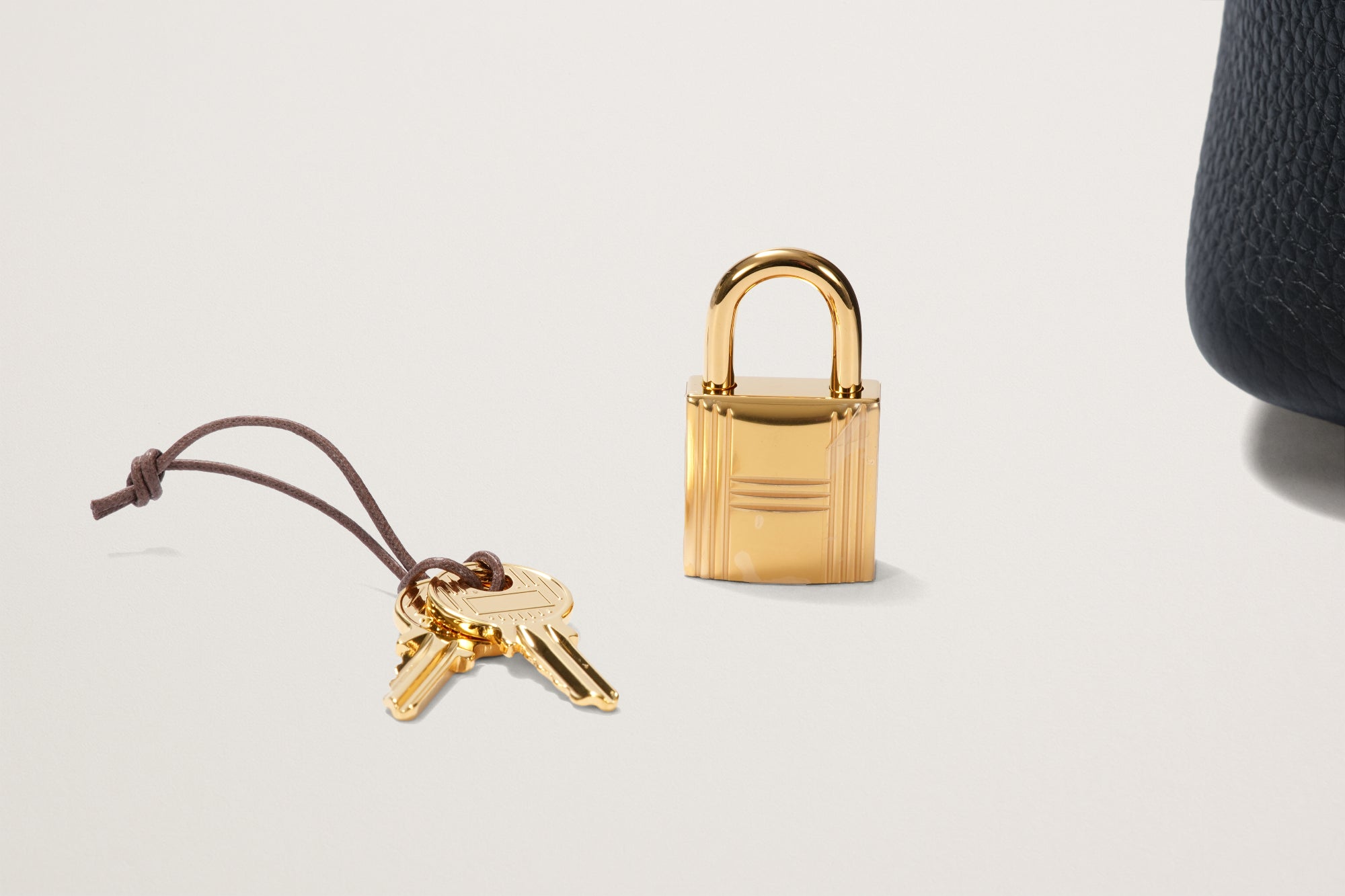 HERMES ピコタンロック18 黒