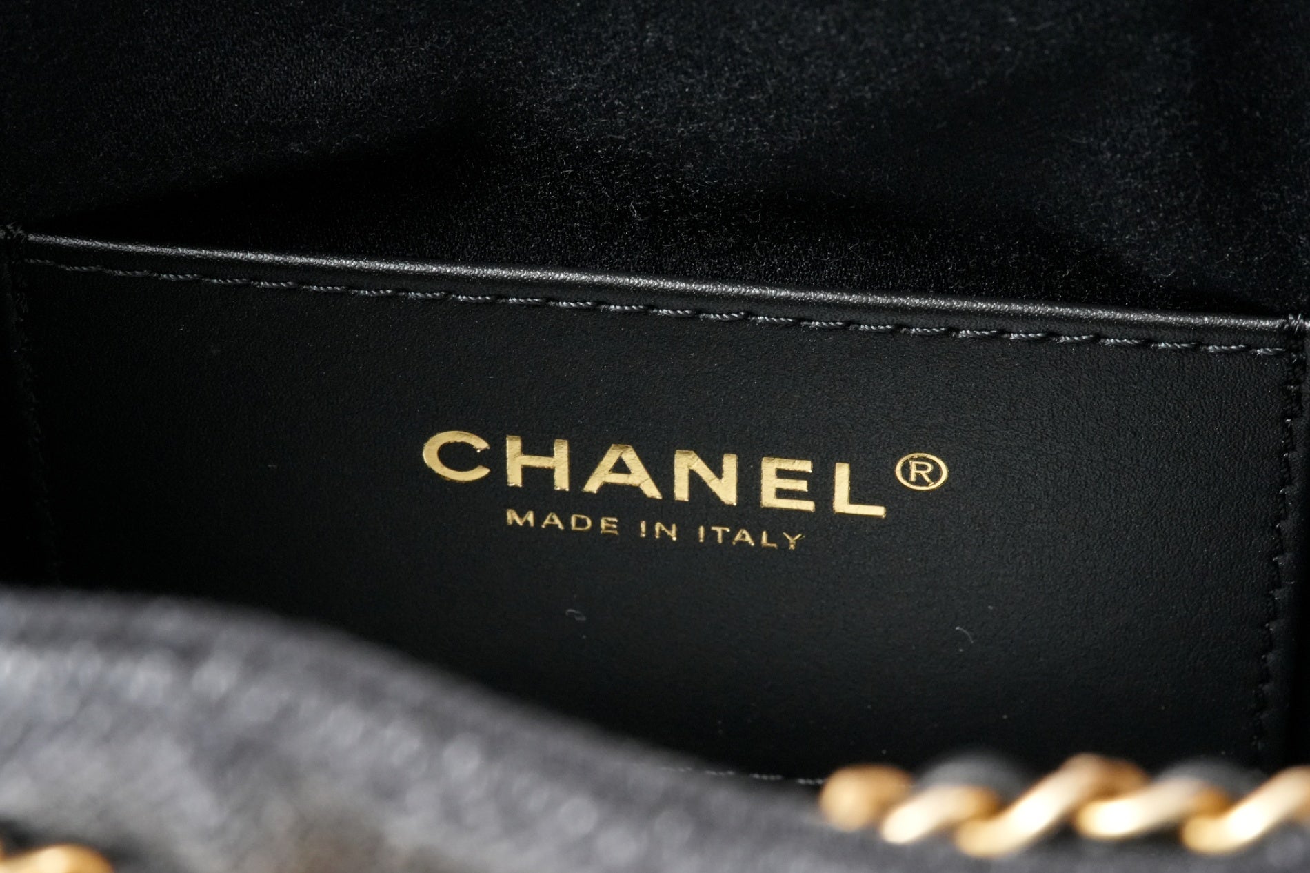 CHANEL 25 ミニハンドバッグ