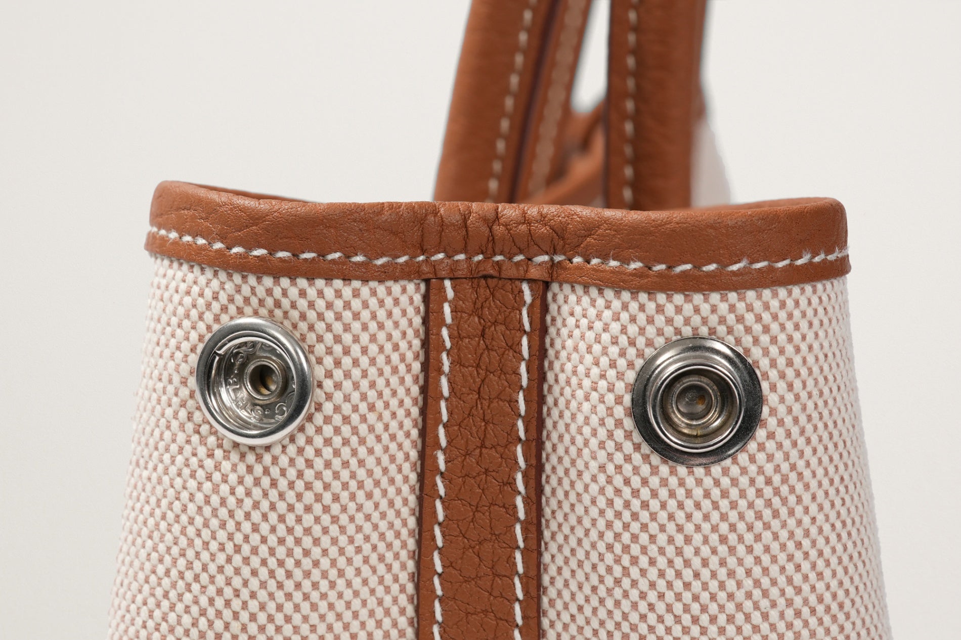 HERMES ネオ・ガーデン23 ゴールド/エクリュ