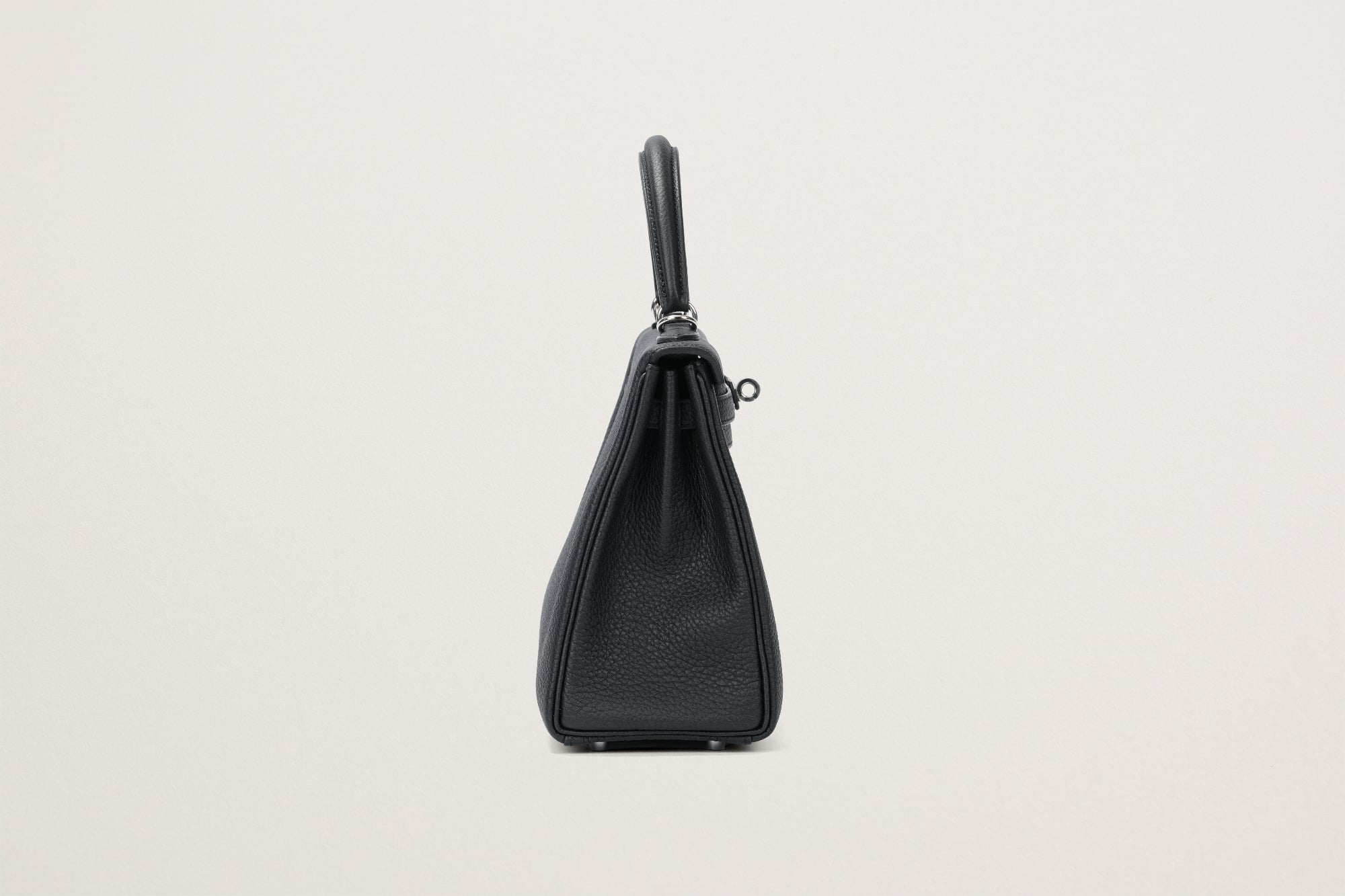 HERMES ケリー 25 黒 – GINZA SATAKE
