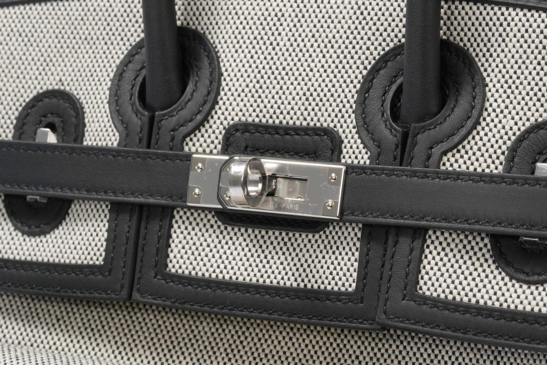 HERMES バーキン25 カーゴ 黒/エクリュ