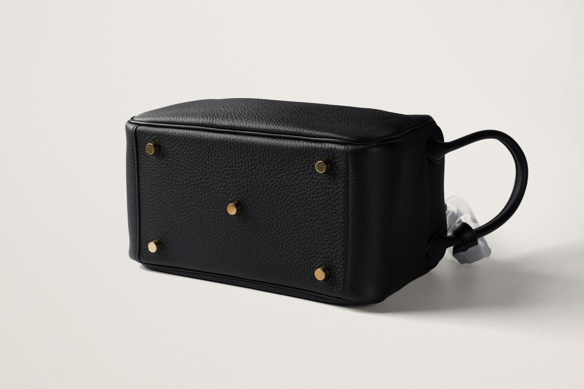 HERMES リンディ26 黒 – GINZA SATAKE