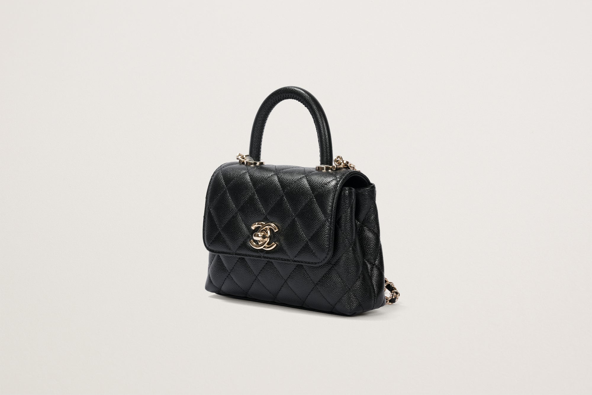 CHANEL マトラッセ ミニミニ ココハンドル チェーンショルダーバッグ