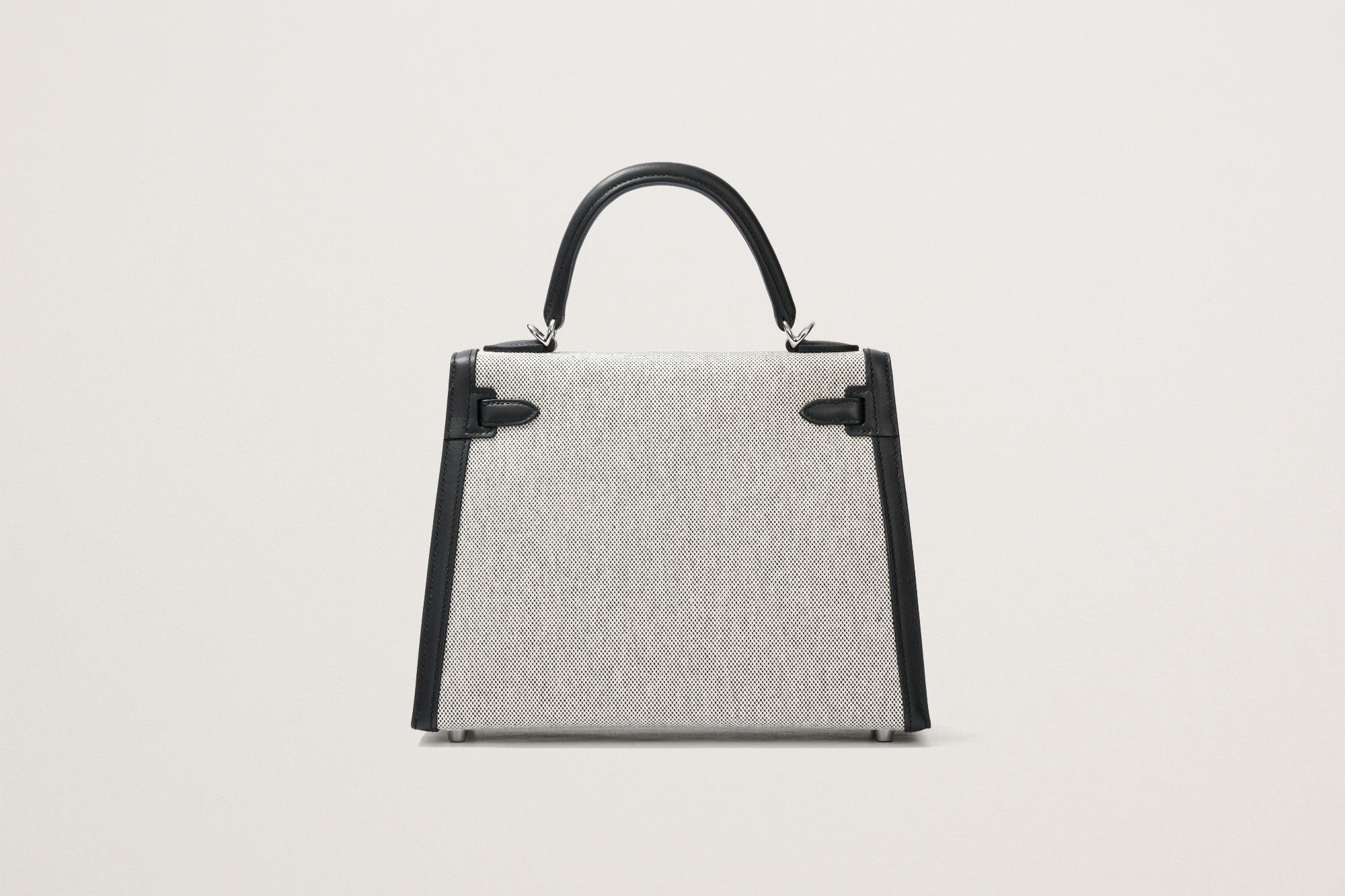 HERMES ケリー25 黒/エクリュ