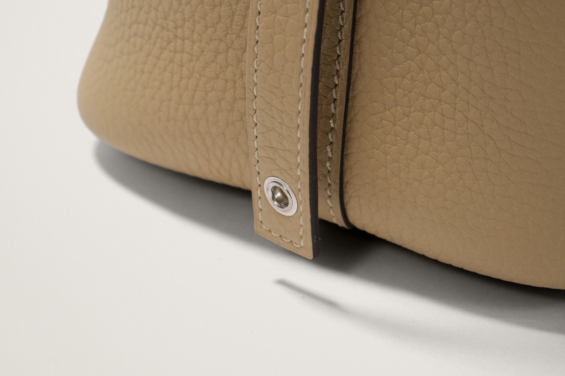 HERMES ピコタンロック18 トレンチ