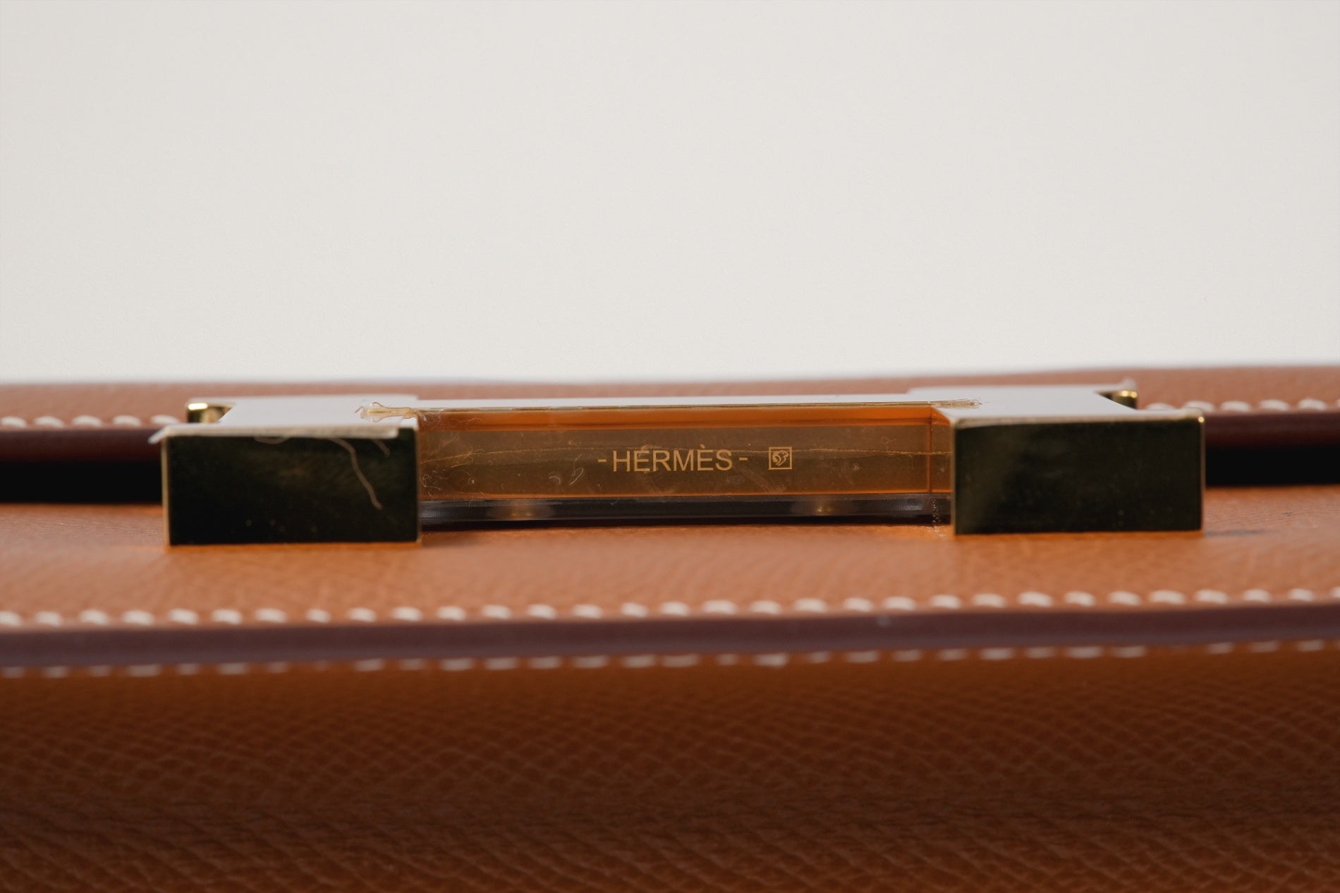 HERMES コンスタンスエラン ゴールド
