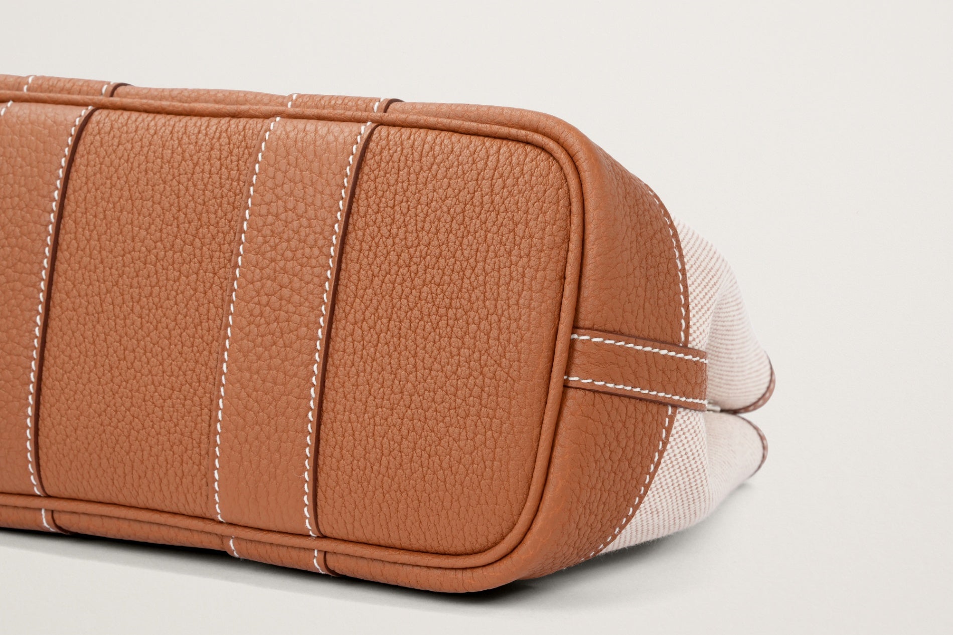 HERMES ネオ・ガーデン23 ゴールド/エクリュ