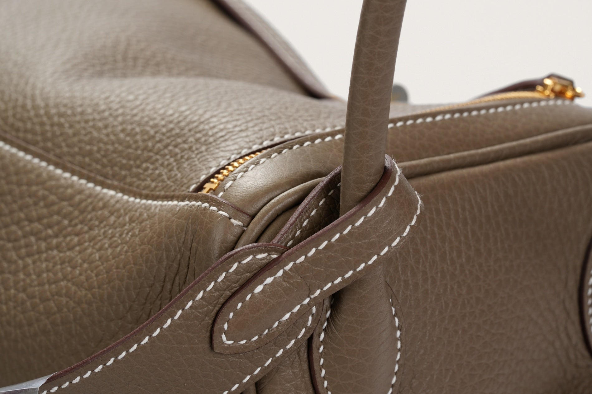 HERMES リンディ26 エトゥープ