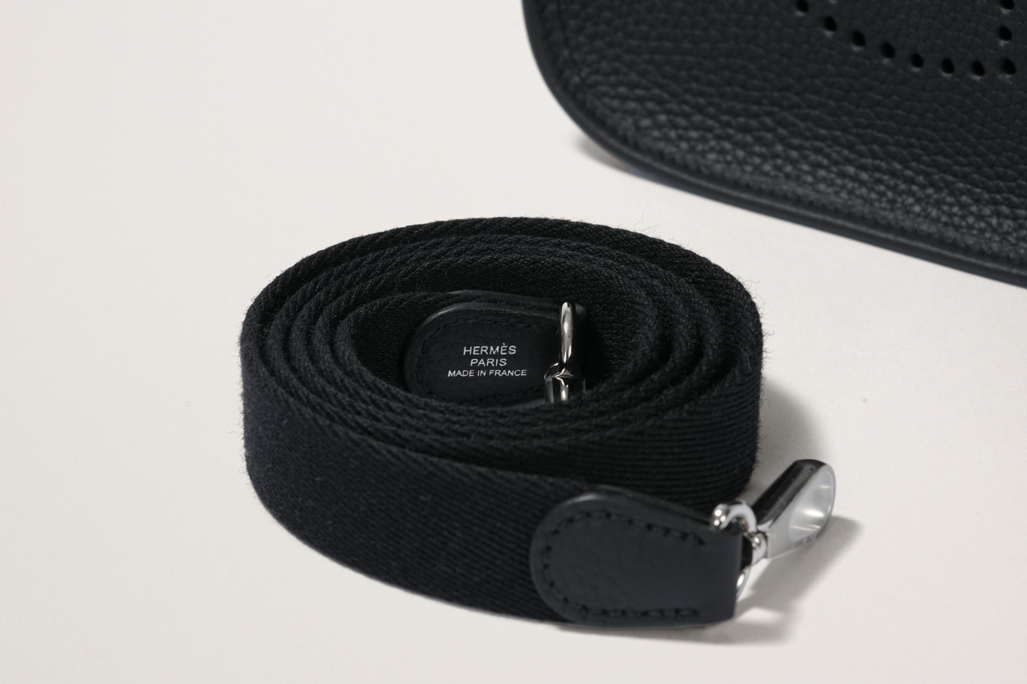 HERMES エヴリン16 黒