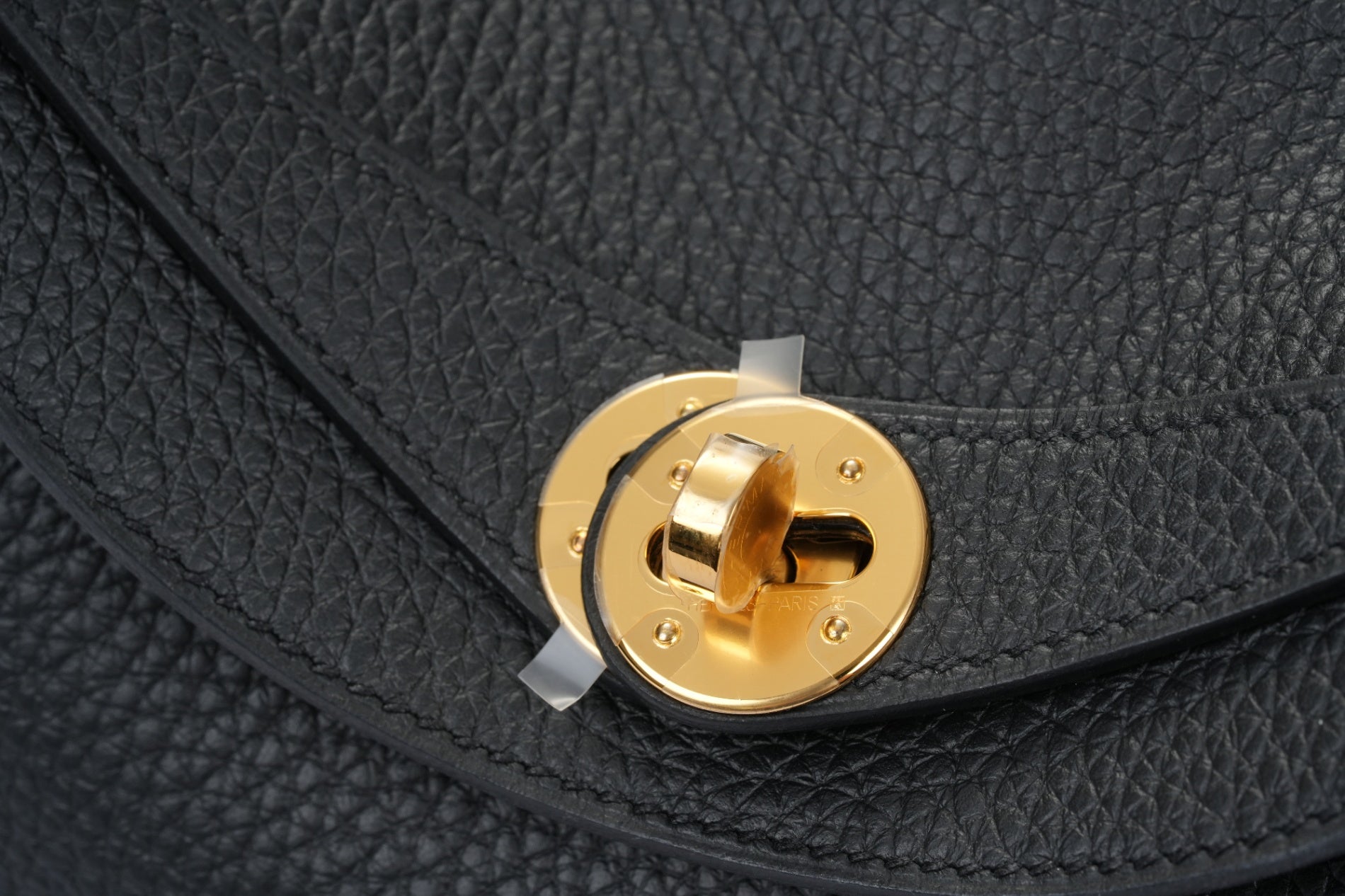 HERMES リンディ26 黒