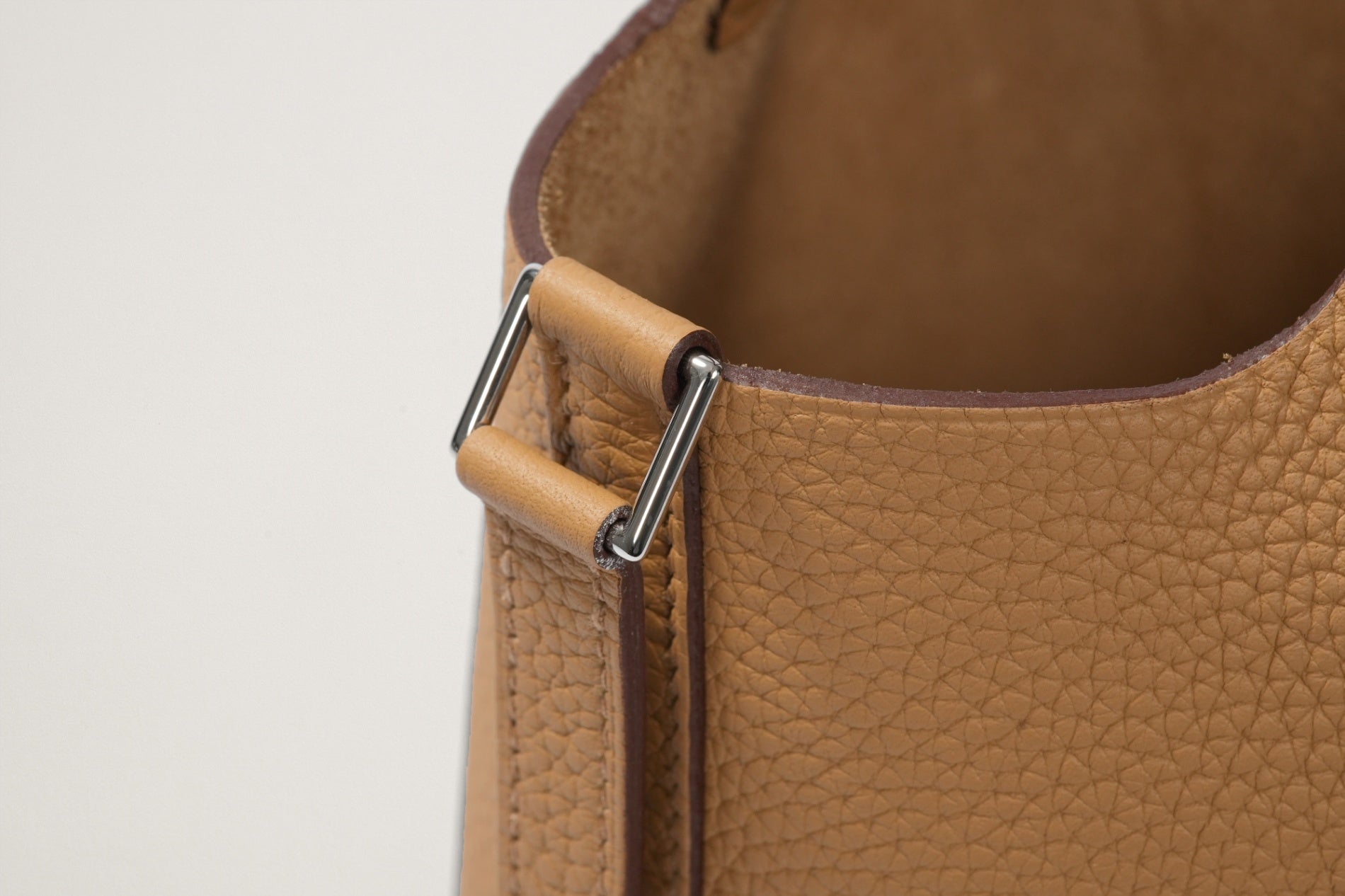 HERMES ピコタンロック18 ビスキュイ